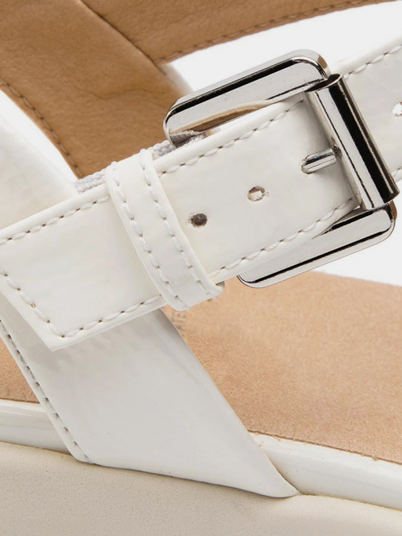Босоніжки Geox Wimbley Sand модель D92DPA-000DE-C1000 Босоніжки Geox Wimbley Sand модель D92DPA-000DE-C1000 Фото