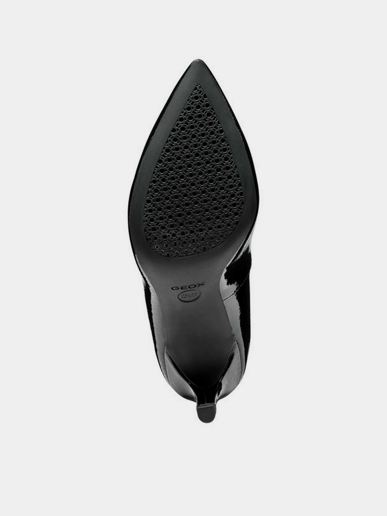 Туфли и лоферы Geox D Faviola модель D828UC-000FM-C9999 Туфли и лоферы Geox D Faviola модель D828UC-000FM-C9999 Фото