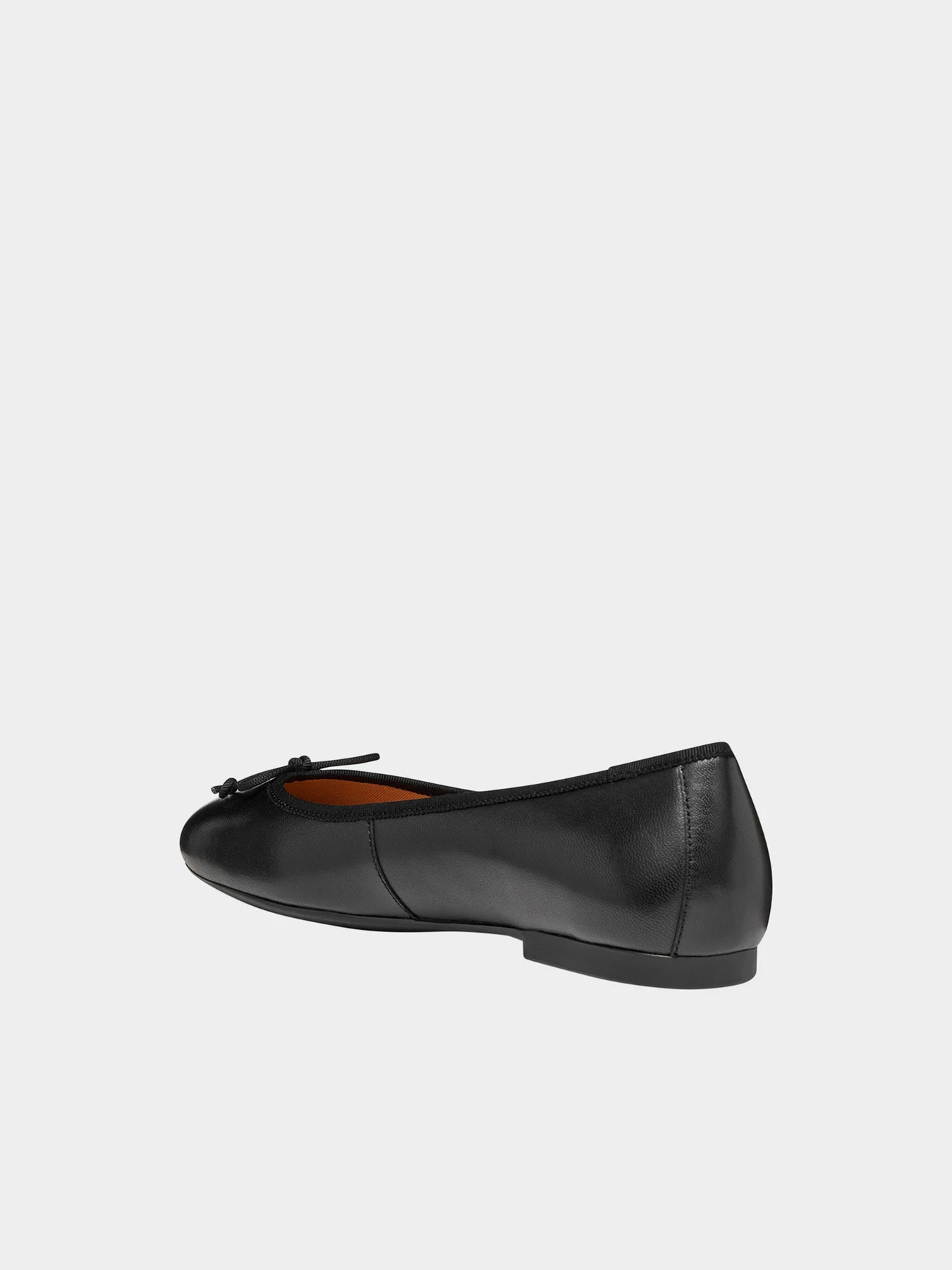 Туфли и лоферы Geox NEW PALMARIA модель D654JF-0TU11-C9999 Туфли и лоферы Geox NEW PALMARIA модель D654JF-0TU11-C9999 Фото