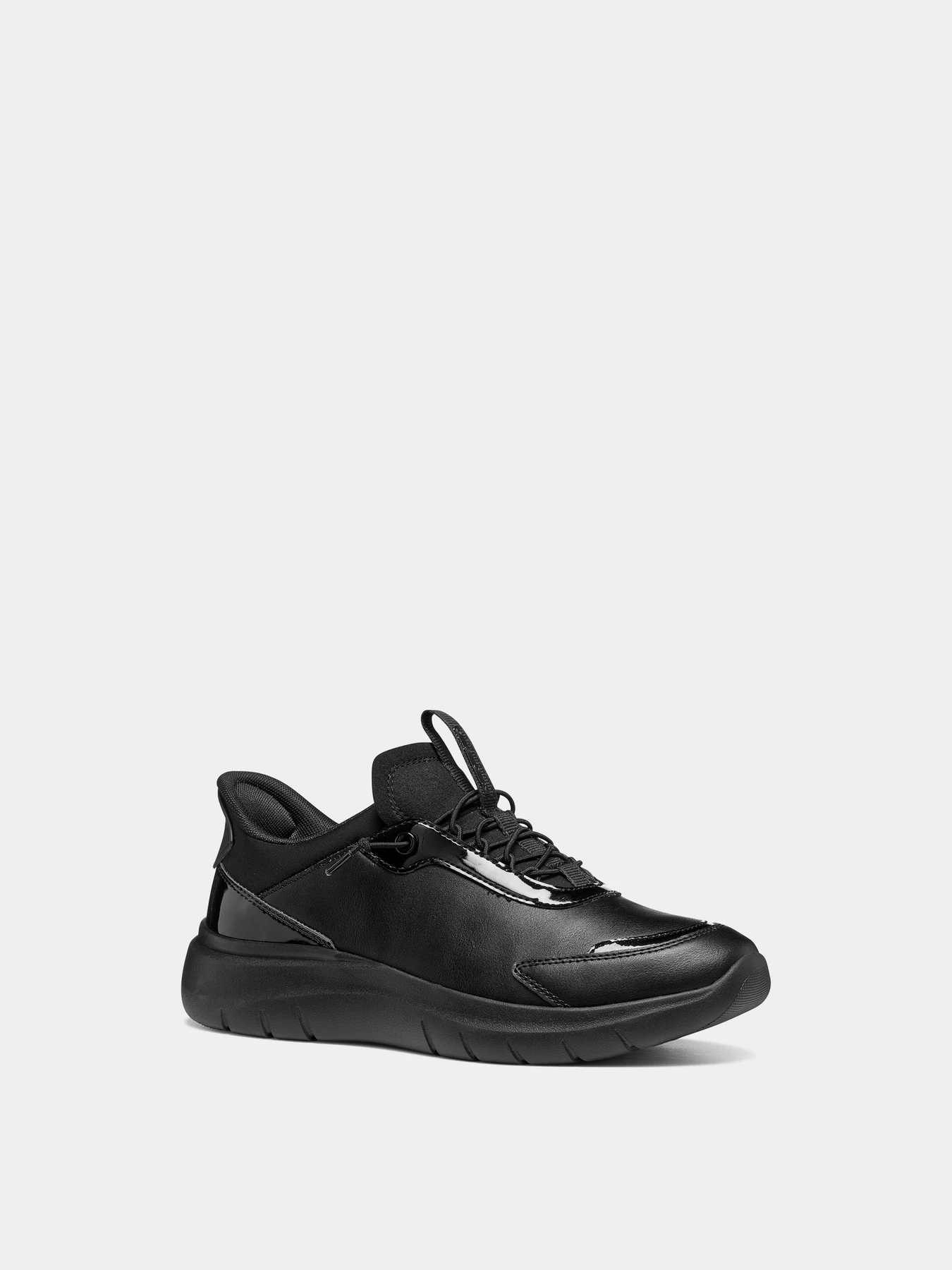Кроссовки Geox PLUMMERY PLUS модель D680JA-05402-C9999 Кроссовки Geox PLUMMERY PLUS модель D680JA-05402-C9999 Фото
