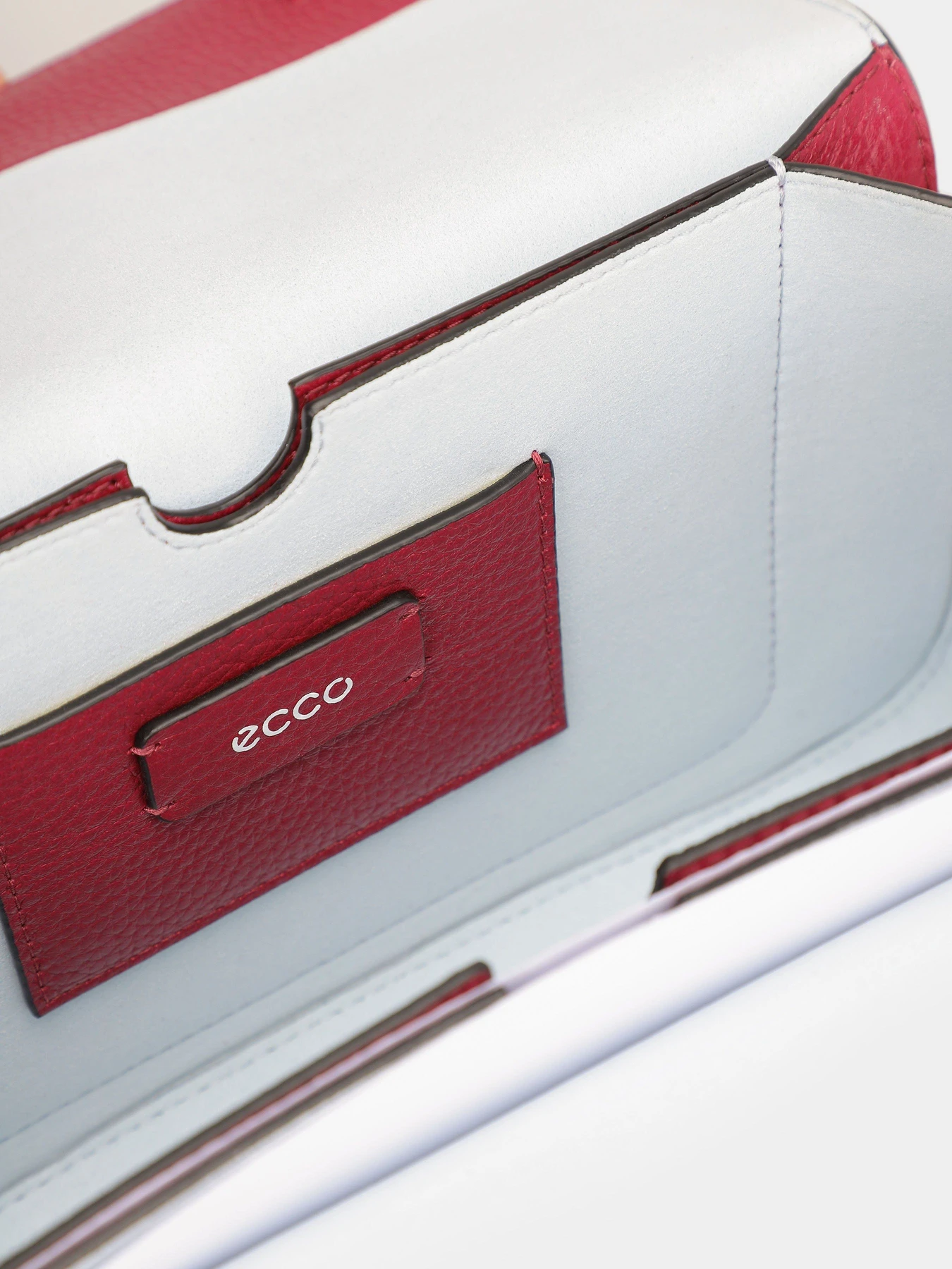 Сумки ECCO Pinch модель 910764090780 Сумки ECCO Pinch модель 910764090780 Фото