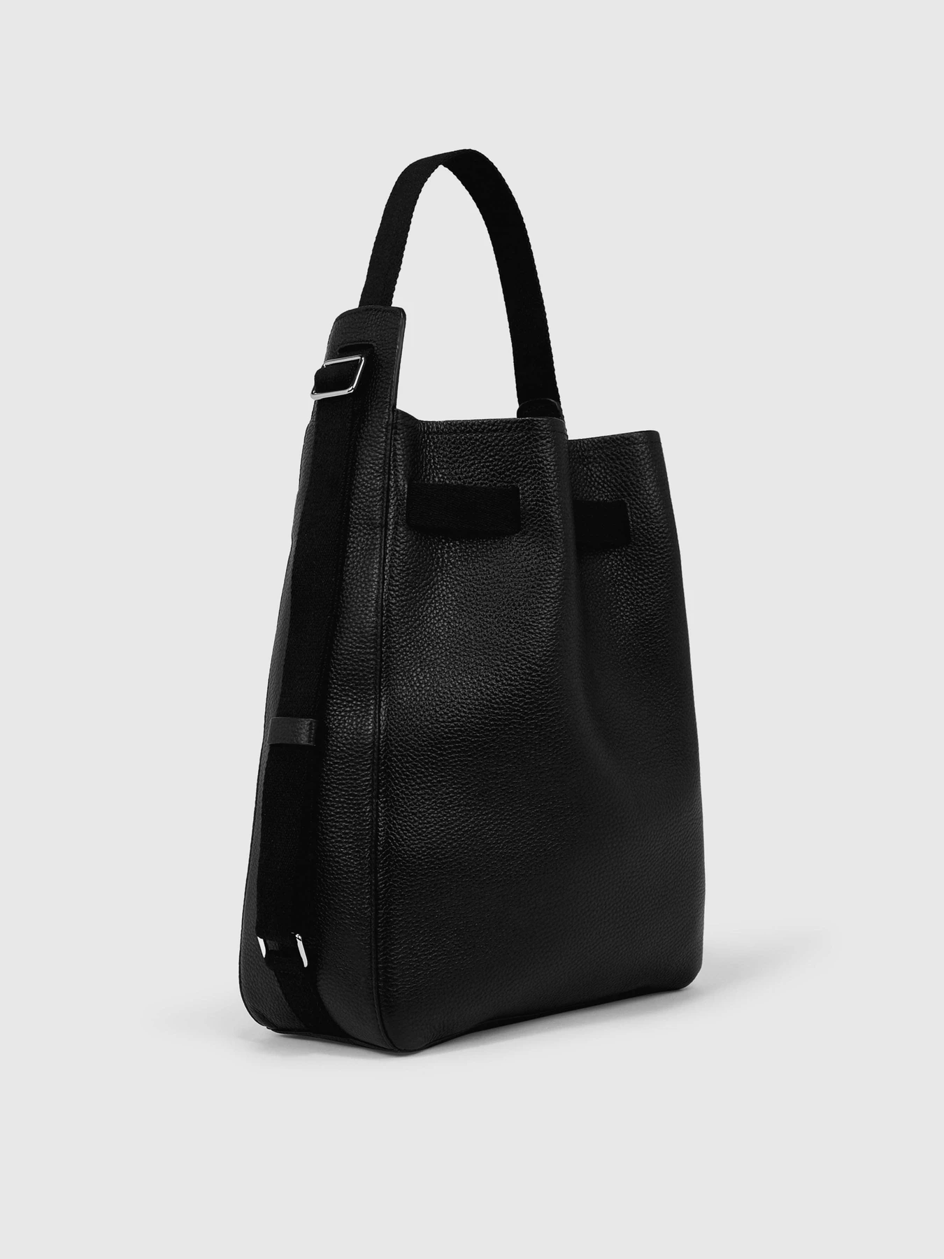 Сумки ECCO Compact Sail модель 910723790000 Сумки ECCO Compact Sail модель 910723790000 Фото