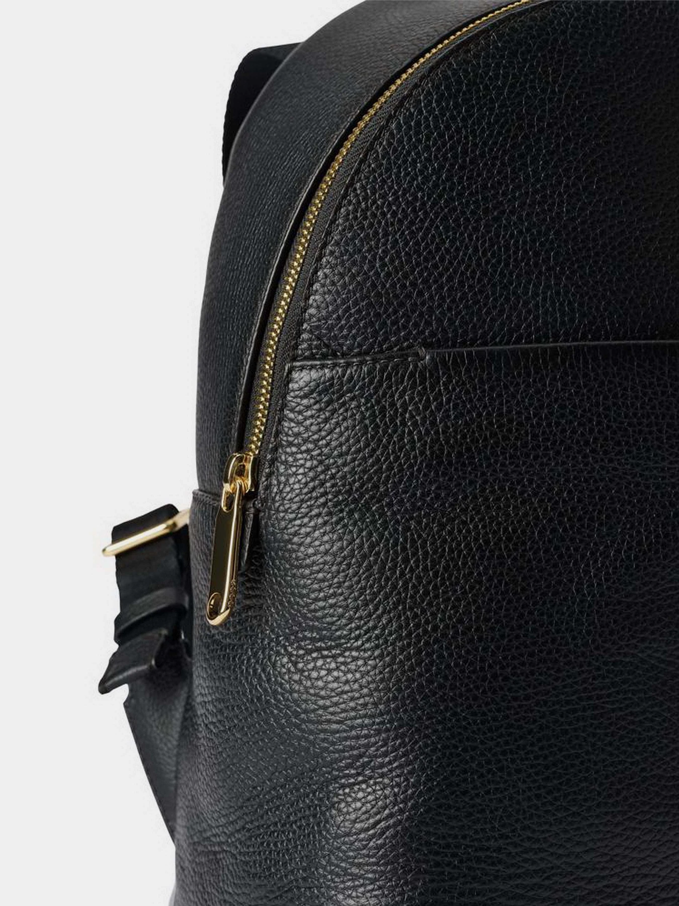 Рюкзаки ECCO Medium Round модель 910779990000 Рюкзаки ECCO Medium Round модель 910779990000 Фото