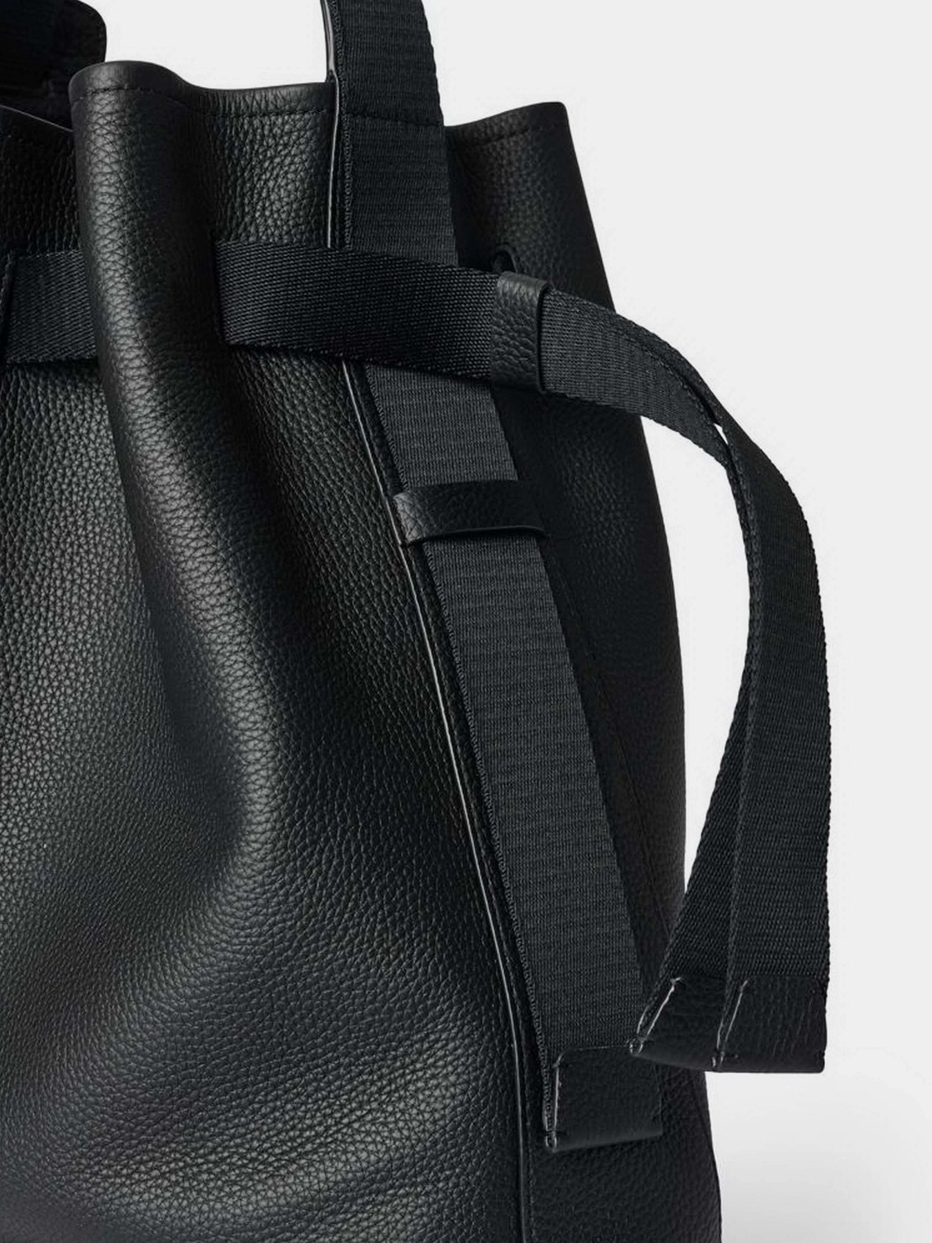 Сумки ECCO SAIL BAG L модель 910780190000 Сумки ECCO SAIL BAG L модель 910780190000 Фото