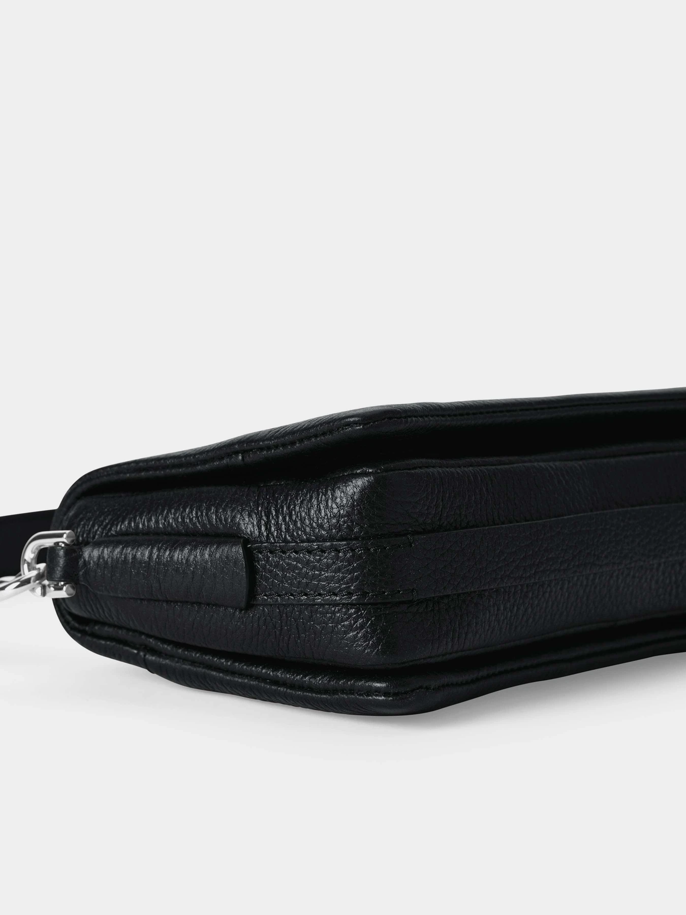 Сумки ECCO PINCH BAG M модель 910804490000 Сумки ECCO PINCH BAG M модель 910804490000 Фото