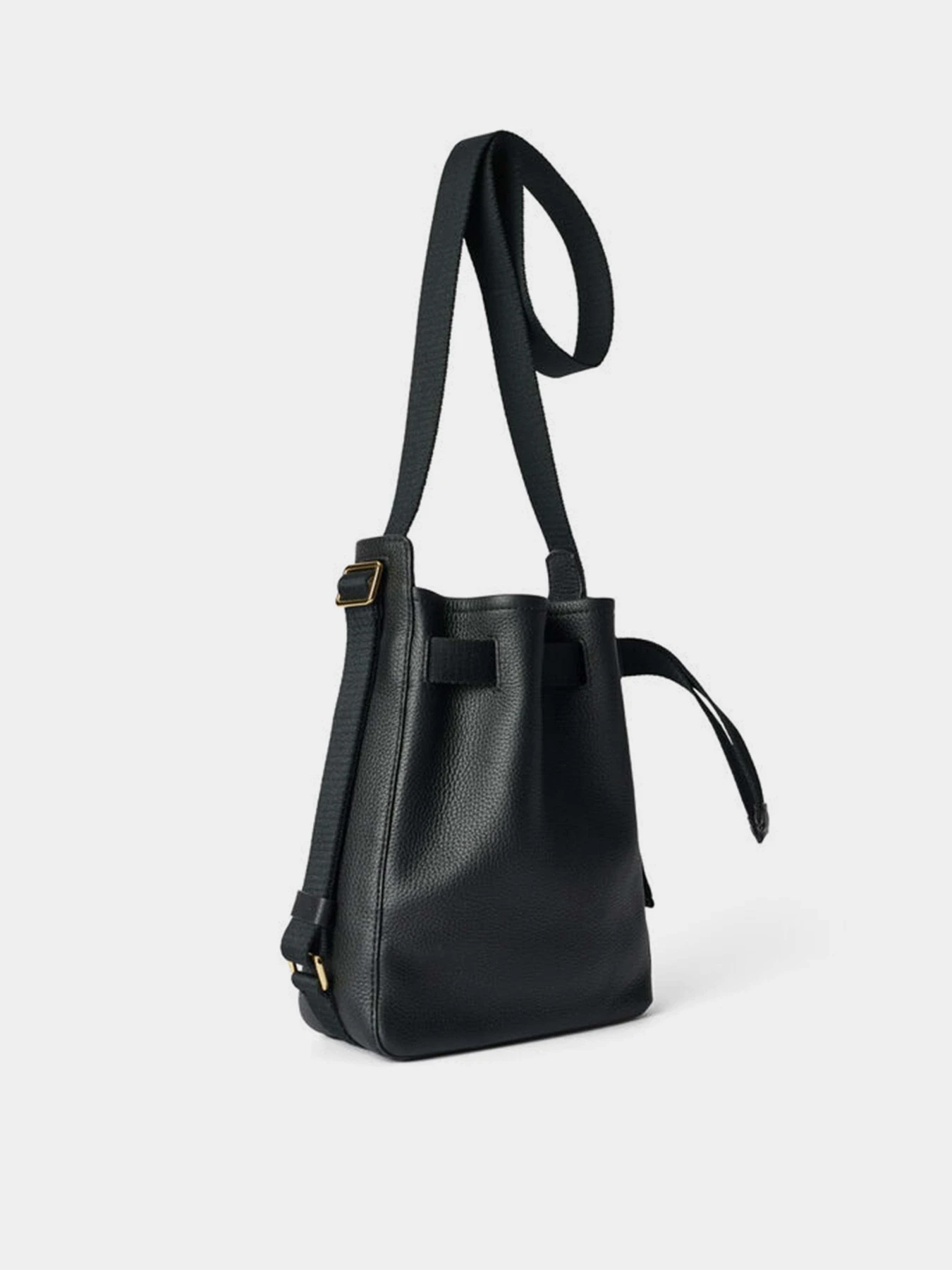 Сумки ECCO SAIL BAG S модель 910794690000 Сумки ECCO SAIL BAG S модель 910794690000 Фото