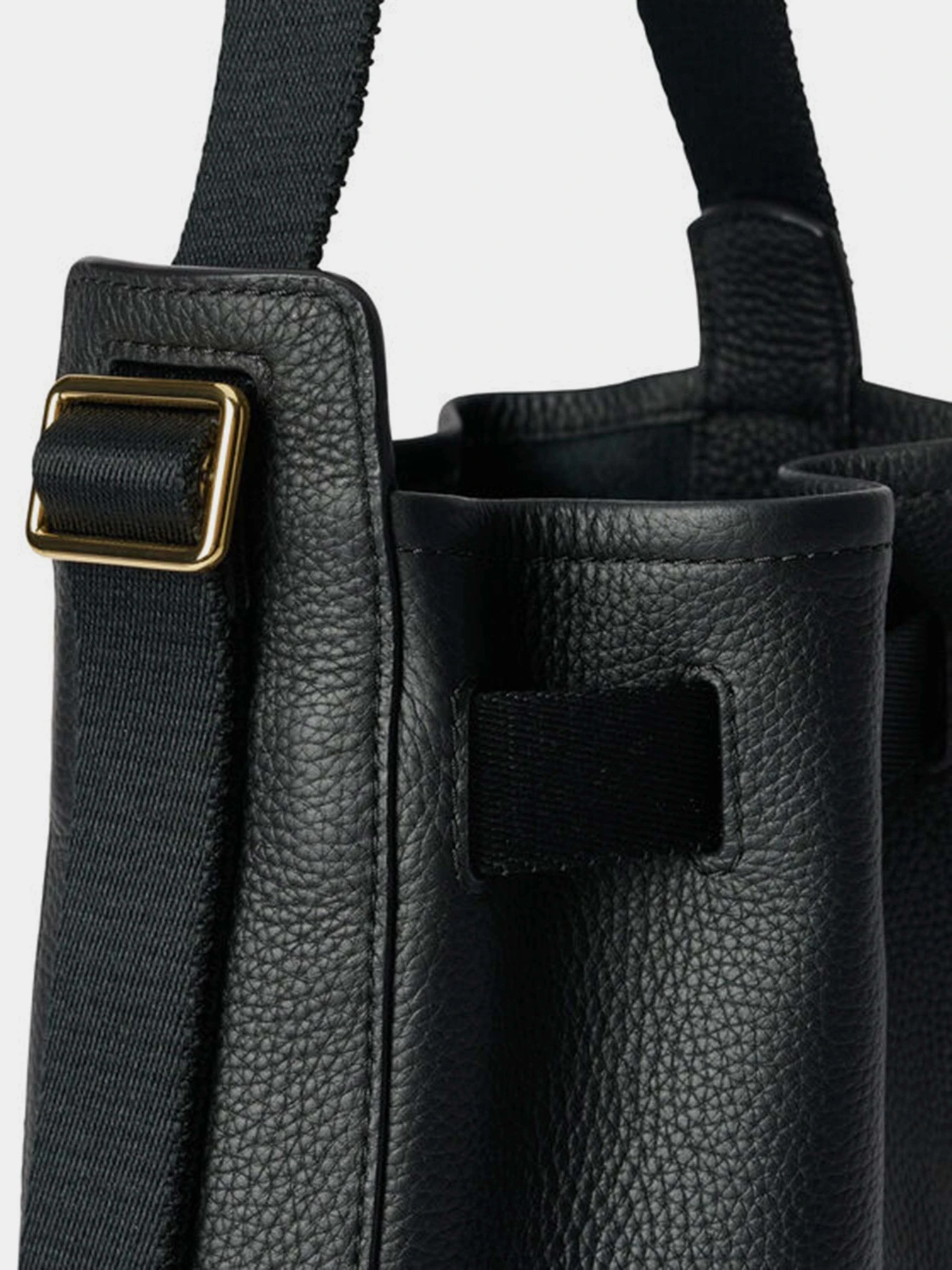 Сумки ECCO SAIL BAG S модель 910794690000 Сумки ECCO SAIL BAG S модель 910794690000 Фото