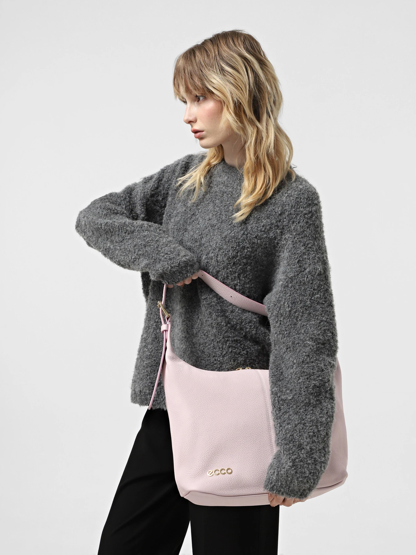 Сумки ECCO HOBO M модель 910796890793 Сумки ECCO HOBO M модель 910796890793 Фото