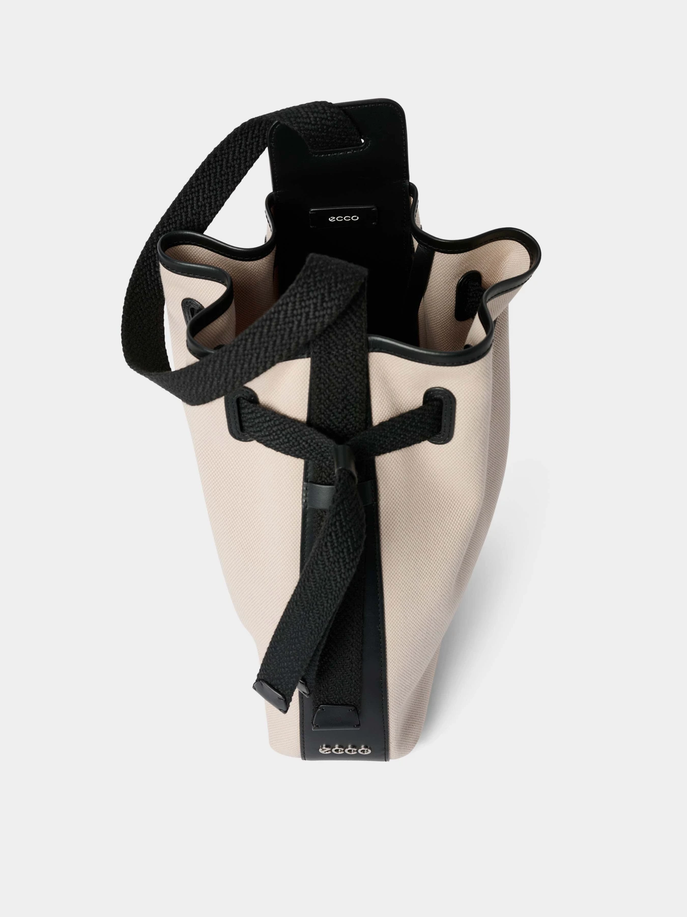 Сумки ECCO SAIL BAG M модель 910807890205 Фото