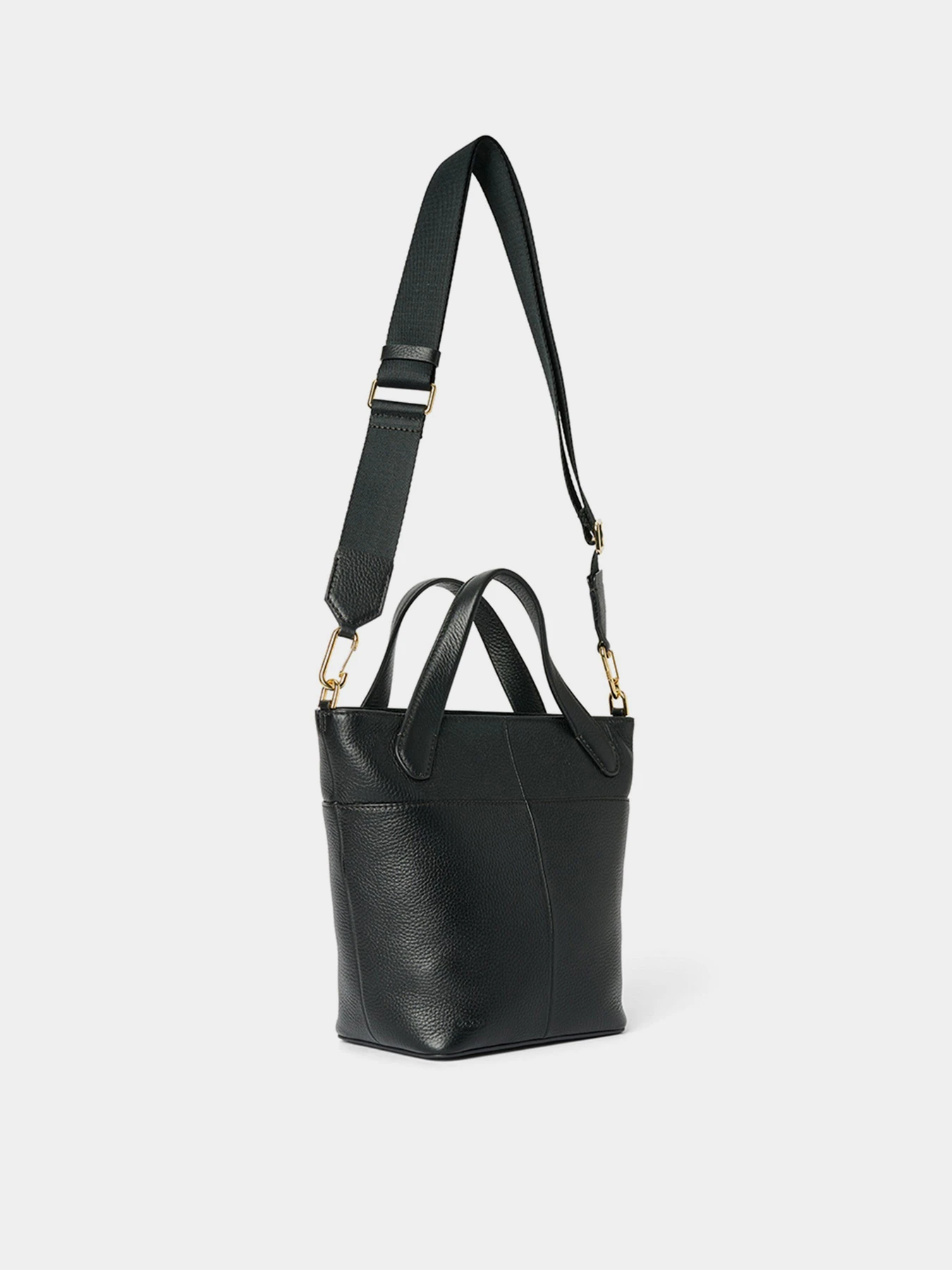 Сумки ECCO ESSENTIAL TOTE S модель 910828190000 Сумки ECCO ESSENTIAL TOTE S модель 910828190000 Фото