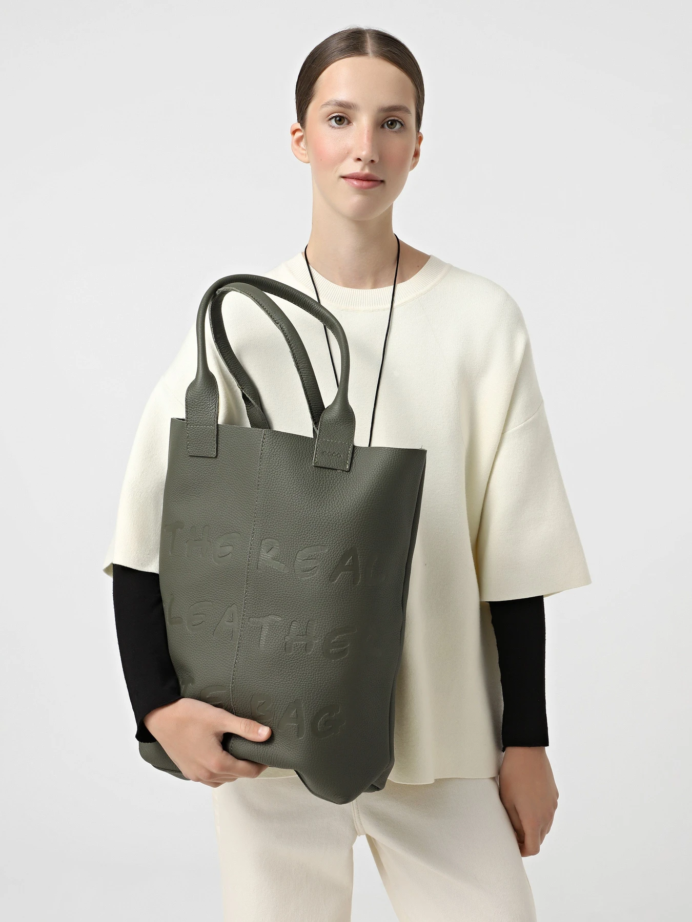 Сумки ECCO TOTE модель 910842490690 Сумки ECCO TOTE модель 910842490690 Фото