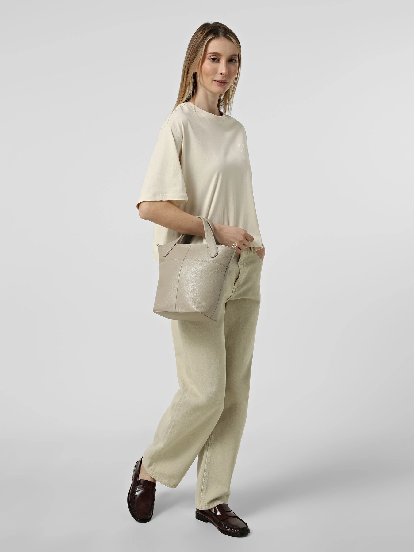 Сумки ECCO ESSENTIAL S модель 910828190017 Сумки ECCO ESSENTIAL S модель 910828190017 Фото