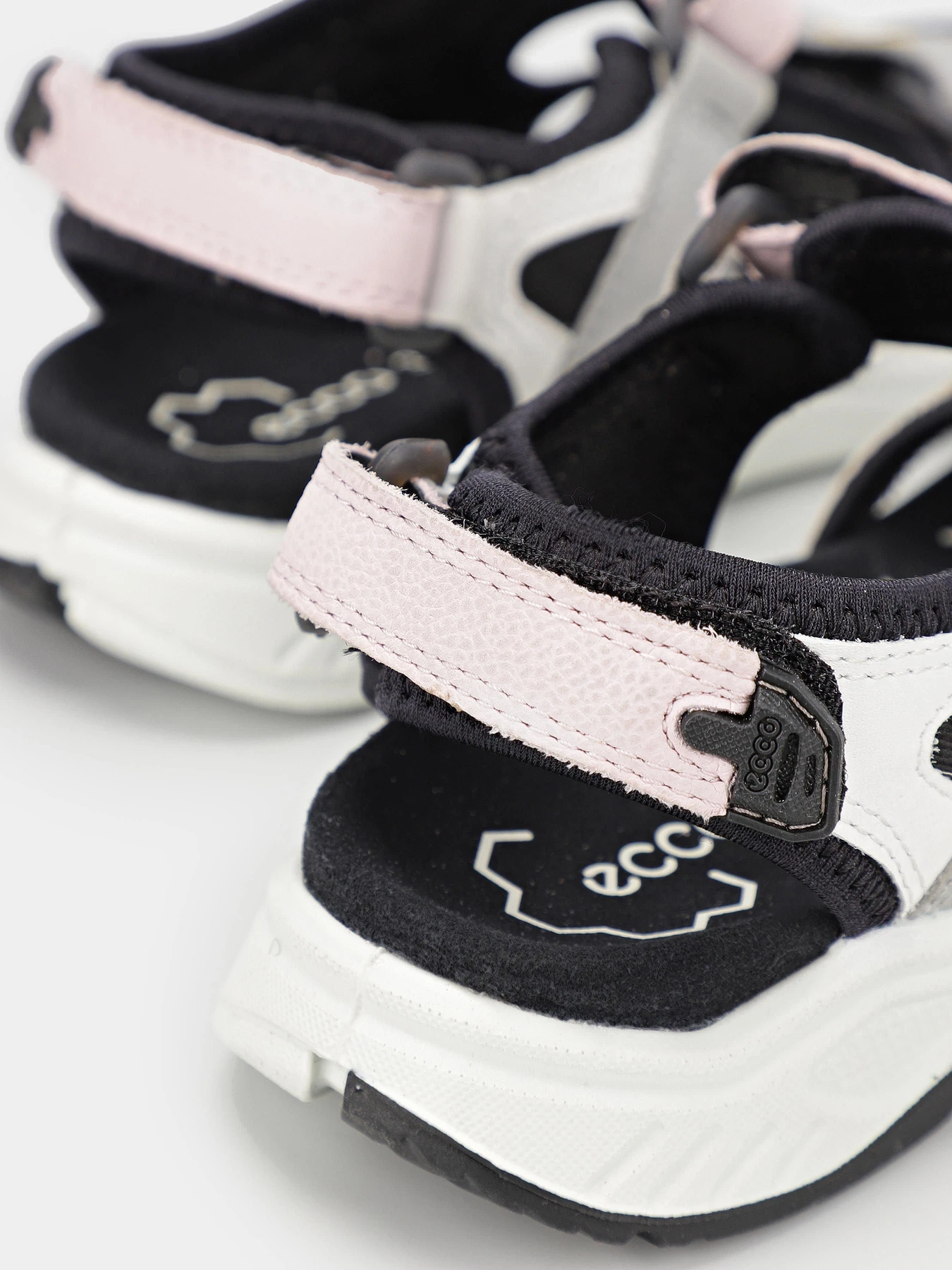 Сандалии ECCO X-Trinsic модель 71064251907 Сандалии ECCO X-Trinsic модель 71064251907 Фото