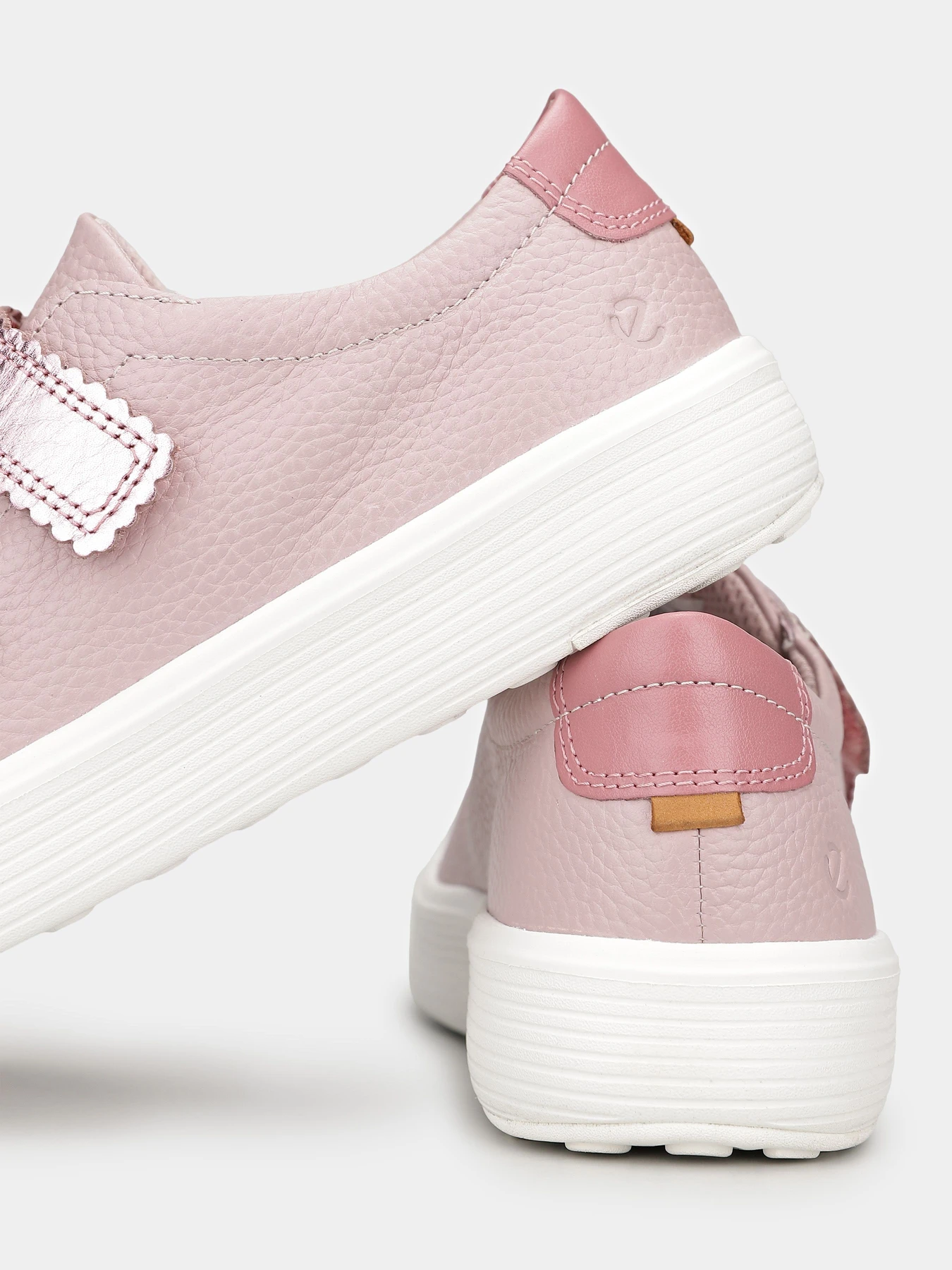Кроссовки ECCO SOFT 60 K модель 71388261321 Кроссовки ECCO SOFT 60 K модель 71388261321 Фото