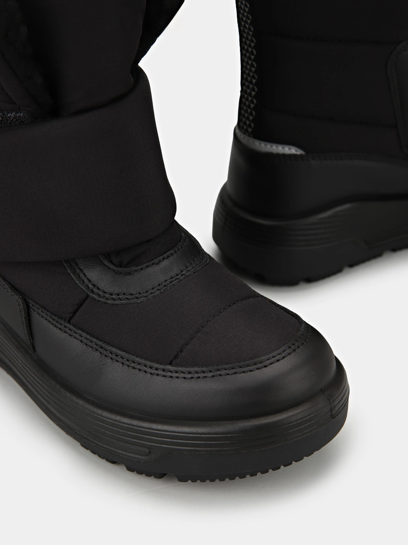 Ботинки и сапоги ECCO URBAN SNOWBOARDER 2,0 модель 71310251052 Ботинки и сапоги ECCO URBAN SNOWBOARDER 2,0 модель 71310251052 Фото