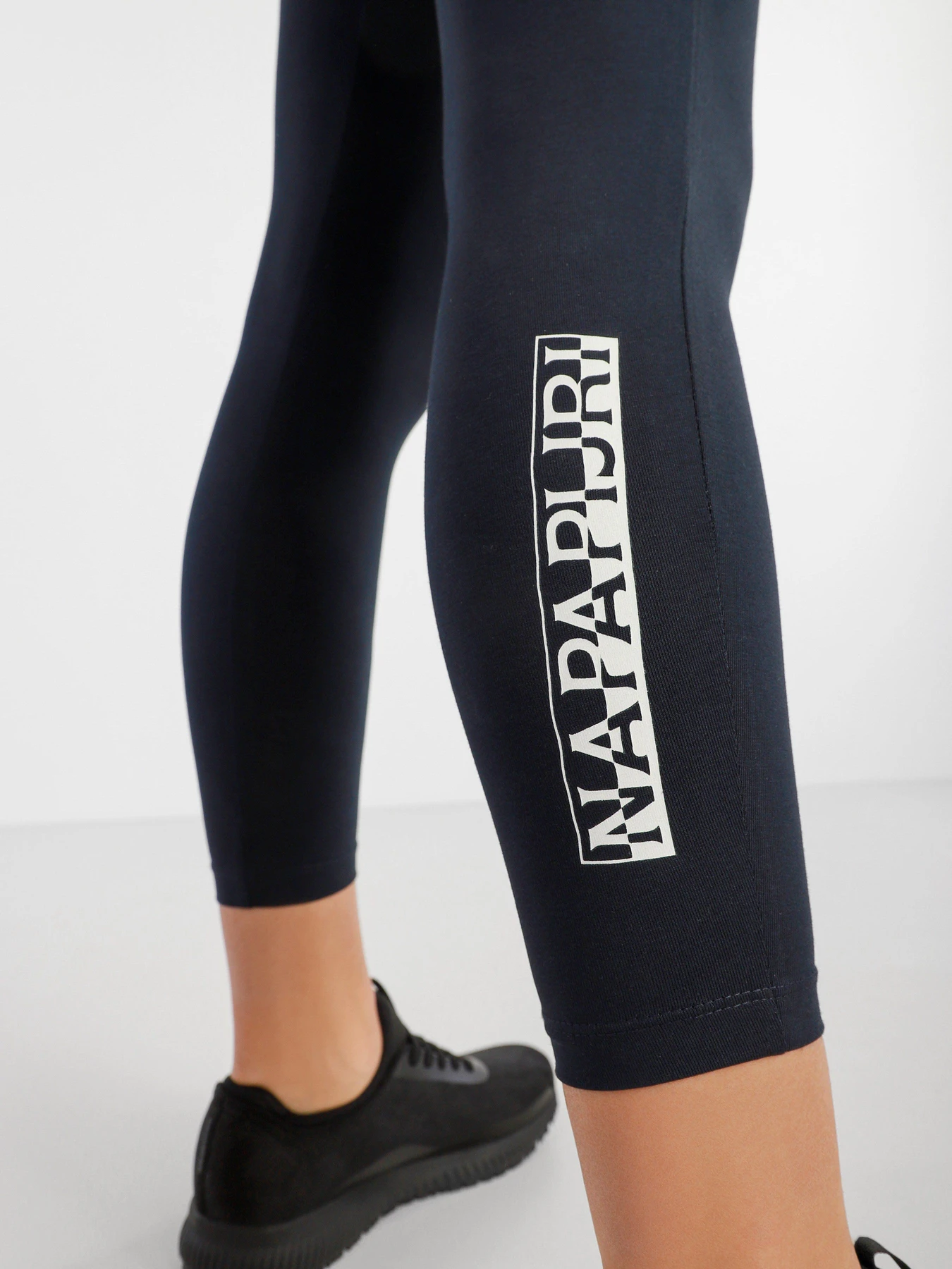 Брюки Napapijri Box Leggings модель NP0A4F561761 Фото