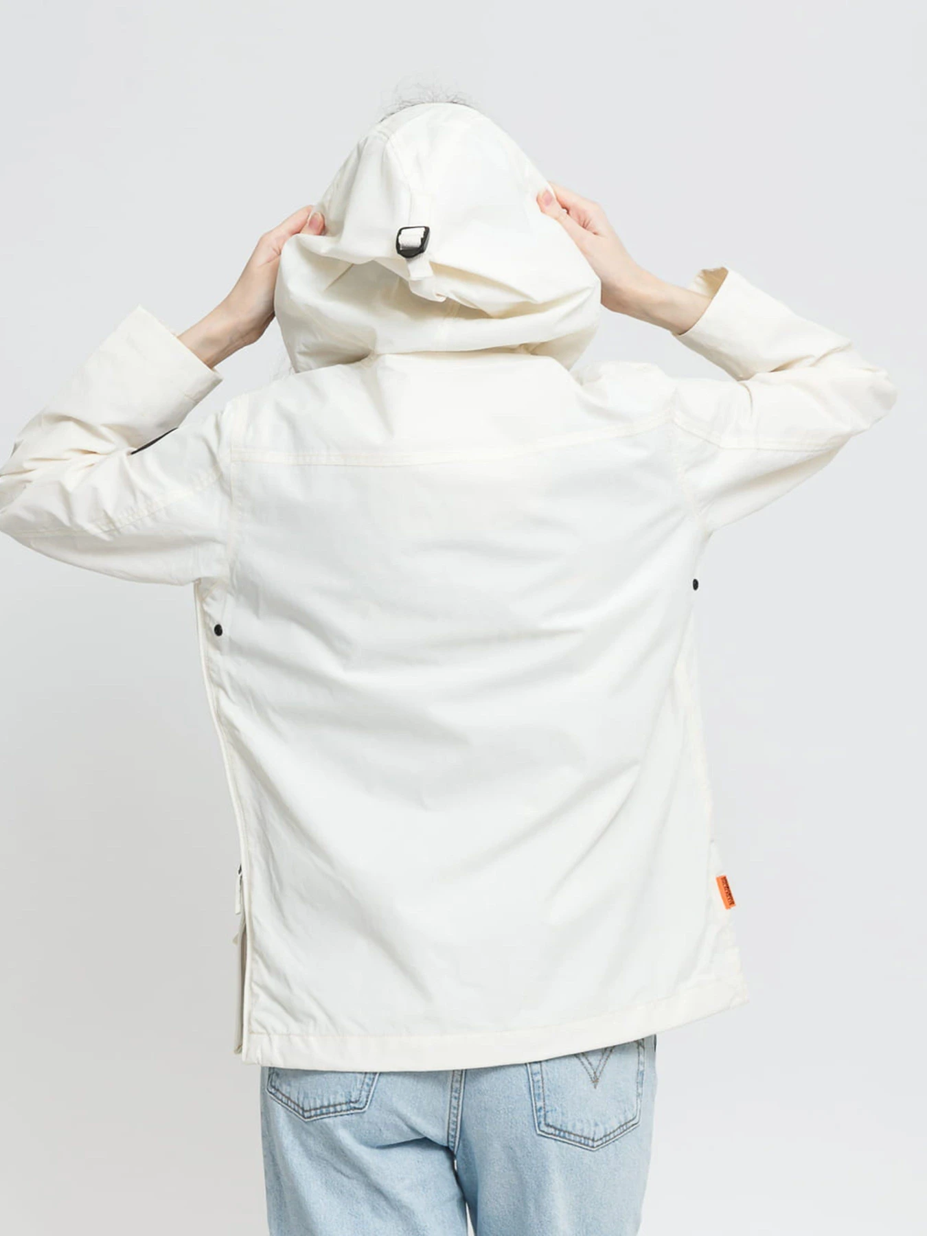Куртки и дубленки Napapijri Rainforest Summer Pocket модель NP0A4FDPNA91 Фото