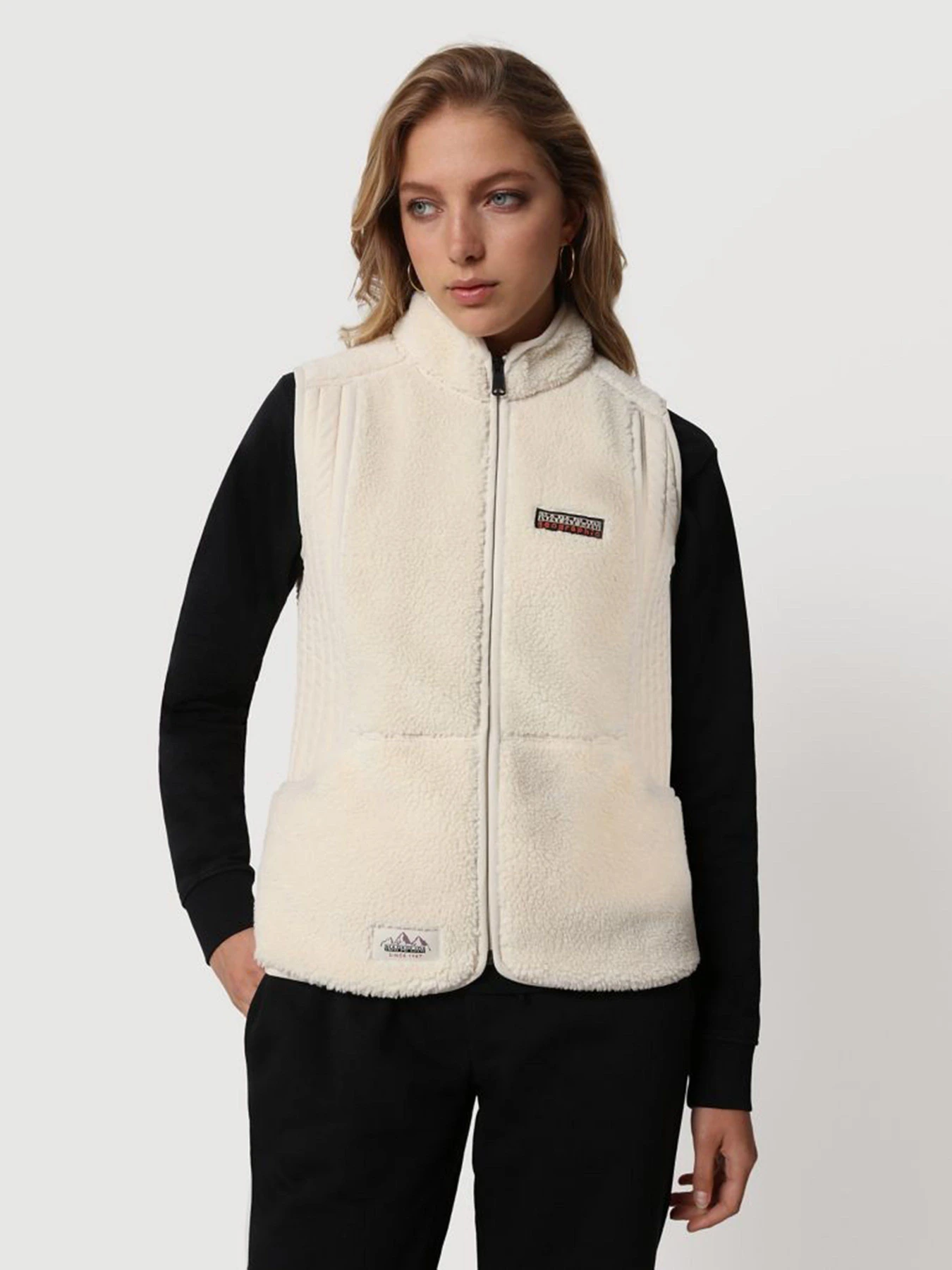 Свитры и кардиганы Napapijri YUPIK VEST W модель NP0A4FN8NS51 Свитры и кардиганы Napapijri YUPIK VEST W модель NP0A4FN8NS51 Фото