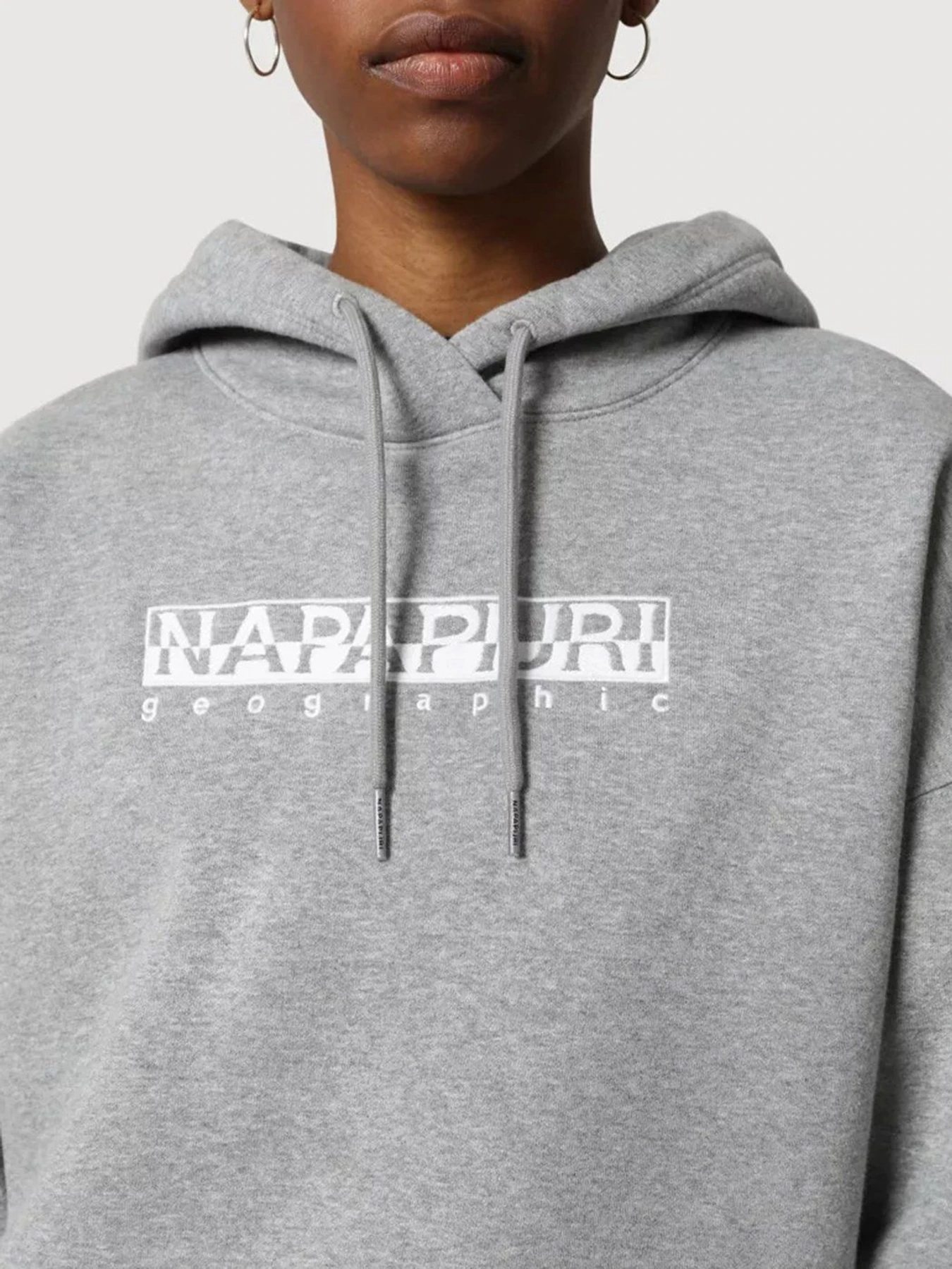 Худи и свитшоты Napapijri Bebel модель NP0A4FSA1601 Худи и свитшоты Napapijri Bebel модель NP0A4FSA1601 Фото