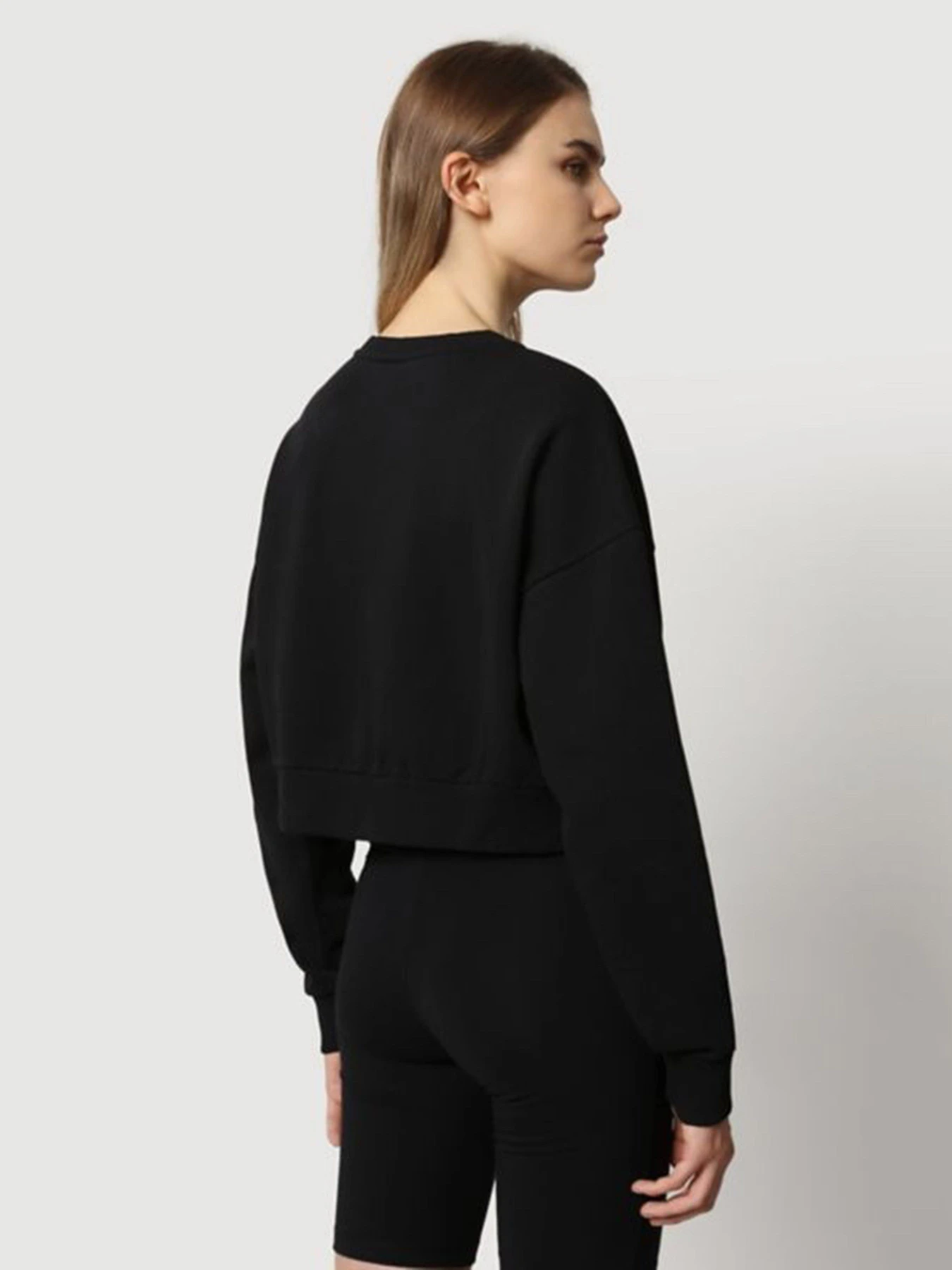 Худи и свитшоты Napapijri B-BOX W CROPPED C 1 модель NP0A4FSE0411 Худи и свитшоты Napapijri B-BOX W CROPPED C 1 модель NP0A4FSE0411 Фото
