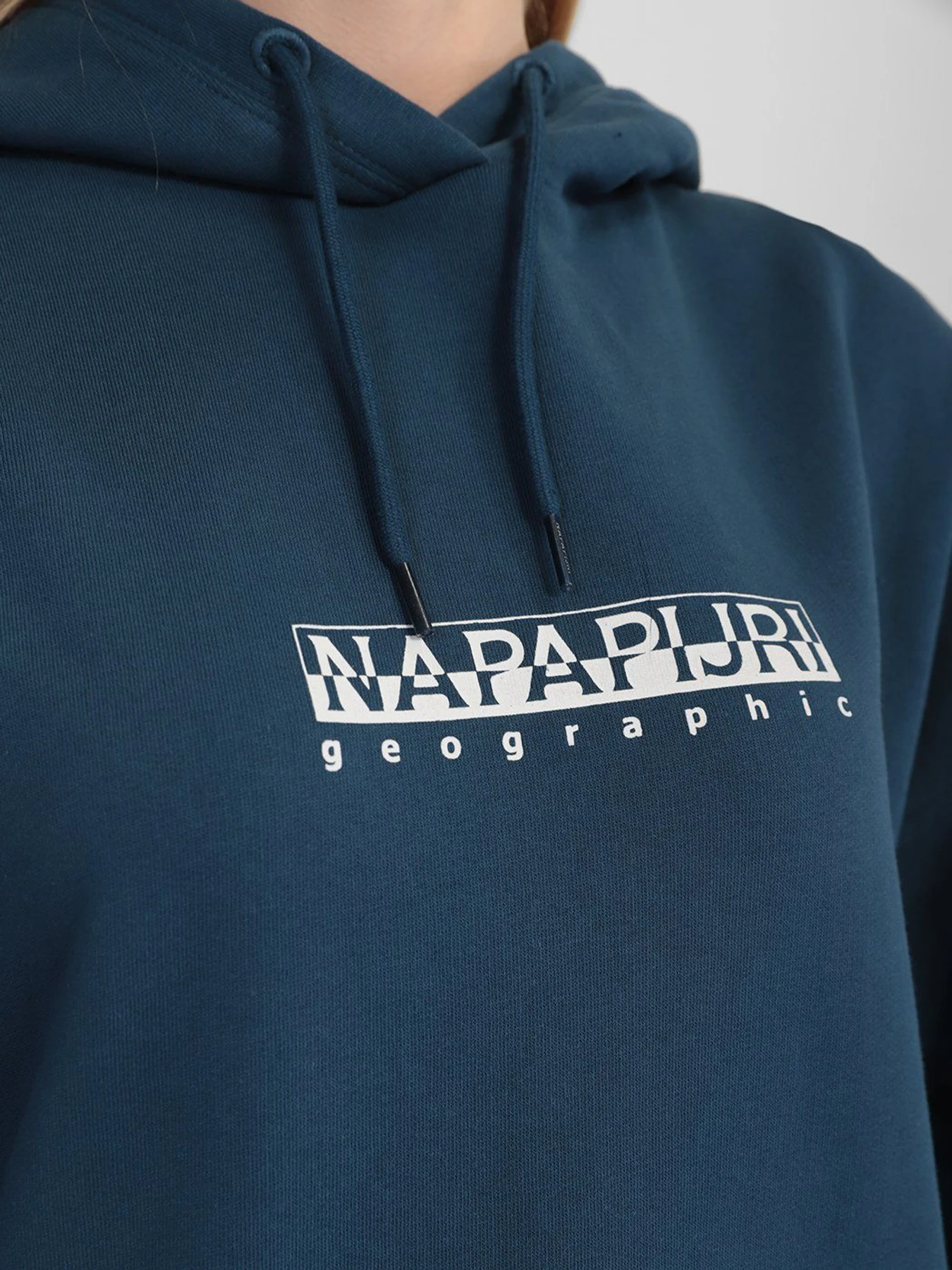 Худи и свитшоты Napapijri Box модель NP0A4FSGBB81 Худи и свитшоты Napapijri Box модель NP0A4FSGBB81 Фото