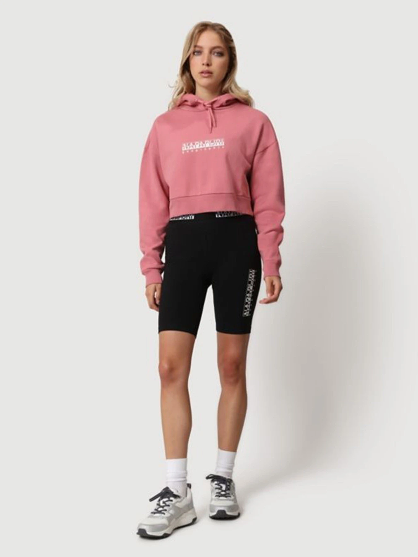 Шорты Napapijri N-BOX LEGGINGS 1 модель NP0A4FVC0411 Шорты Napapijri N-BOX LEGGINGS 1 модель NP0A4FVC0411 Фото