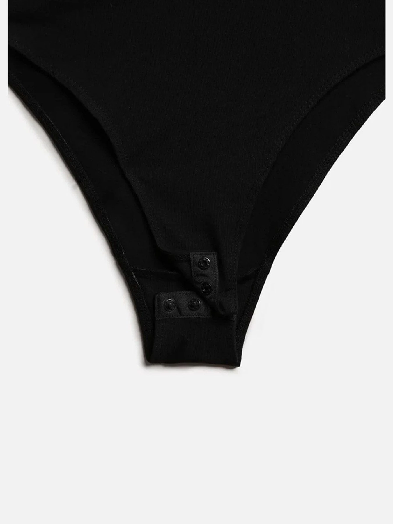 Боди и корсеты Napapijri Box Turtle Neck модель NP0A4G980411 Боди и корсеты Napapijri Box Turtle Neck модель NP0A4G980411 Фото