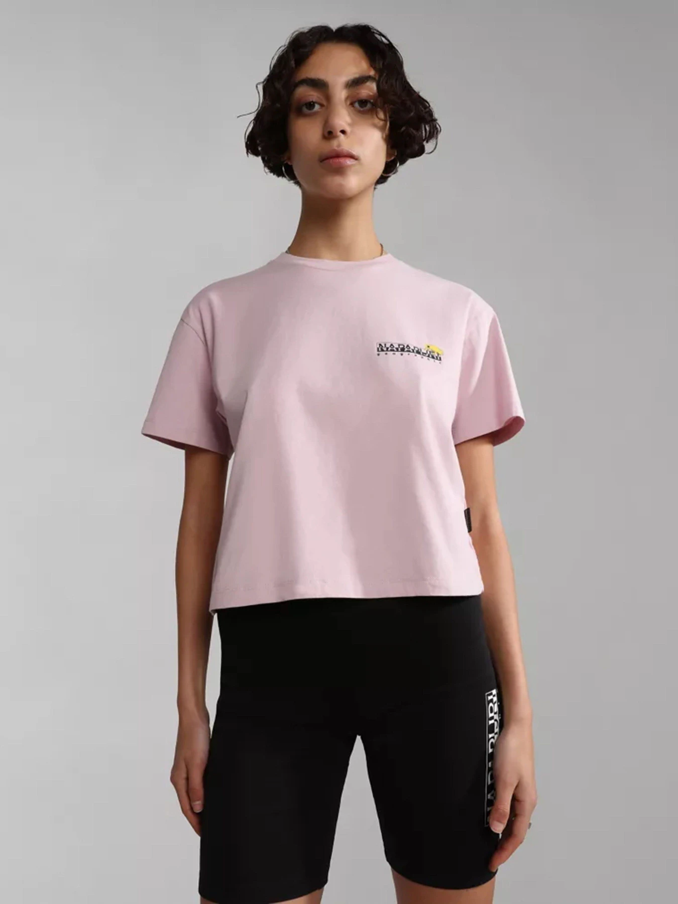 Футболки и поло Napapijri S-CHIRA CROP SS W модель NP0A4GYOP891 Футболки и поло Napapijri S-CHIRA CROP SS W модель NP0A4GYOP891 Фото