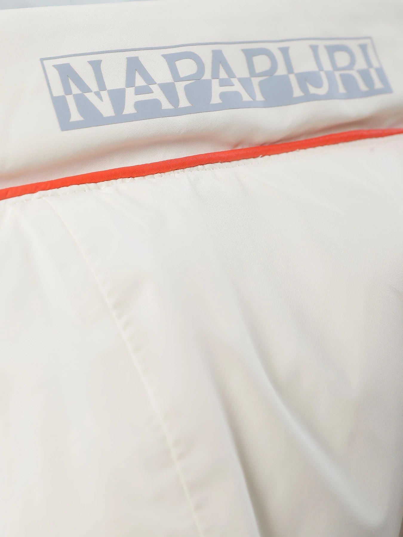 Куртки и дубленки Napapijri Thermo Puffer модель NP0A4HCJN1A1 Куртки и дубленки Napapijri Thermo Puffer модель NP0A4HCJN1A1 Фото
