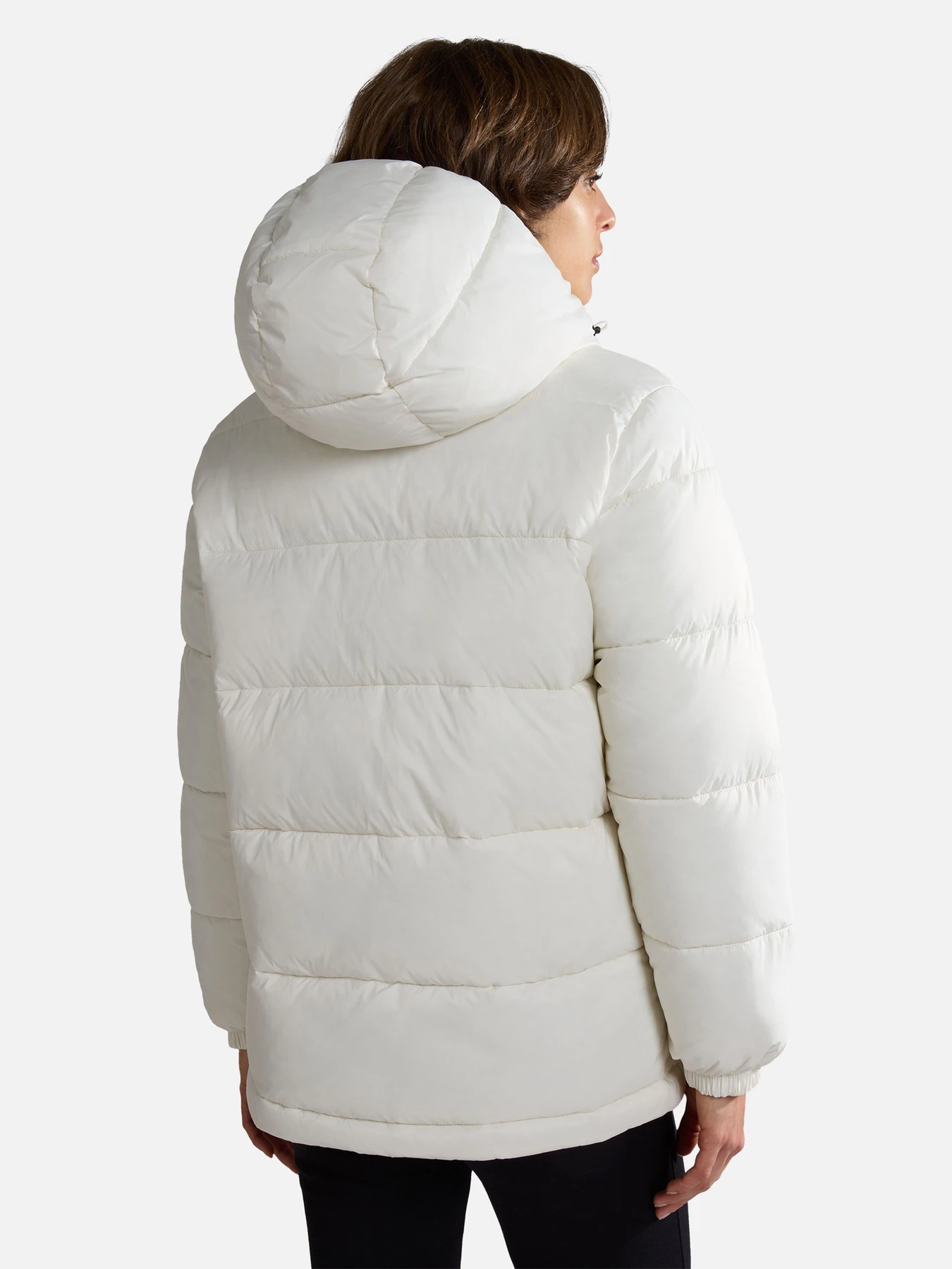 Куртки та дублянки Napapijri Box Medium Puffer модель NP0A4HCPN1A1 Куртки та дублянки Napapijri Box Medium Puffer модель NP0A4HCPN1A1 Фото