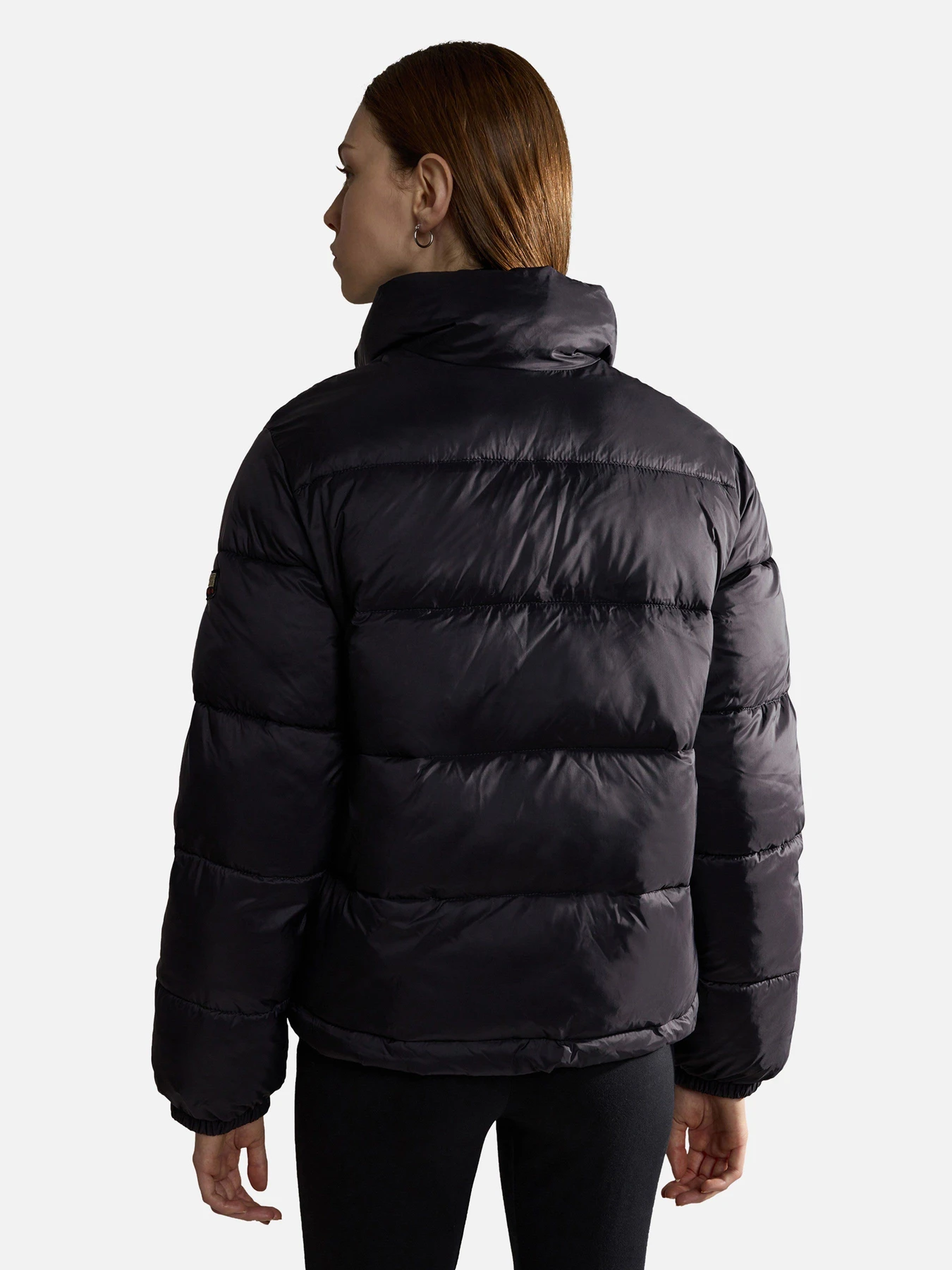 Куртки и дубленки Napapijri Box Puffer модель NP0A4HJV0411 Куртки и дубленки Napapijri Box Puffer модель NP0A4HJV0411 Фото