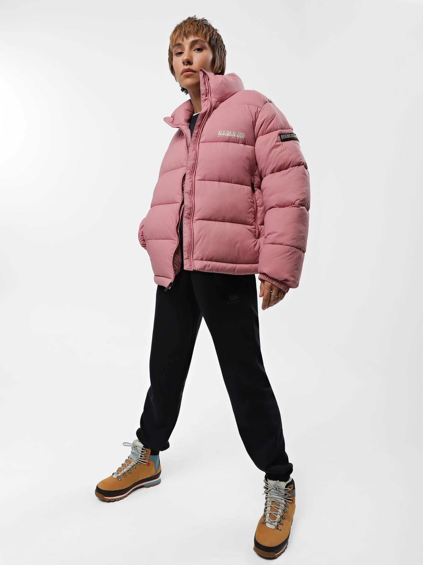 Куртки и дубленки Napapijri Box Puffer модель NP0A4HJVP871 Куртки и дубленки Napapijri Box Puffer модель NP0A4HJVP871 Фото