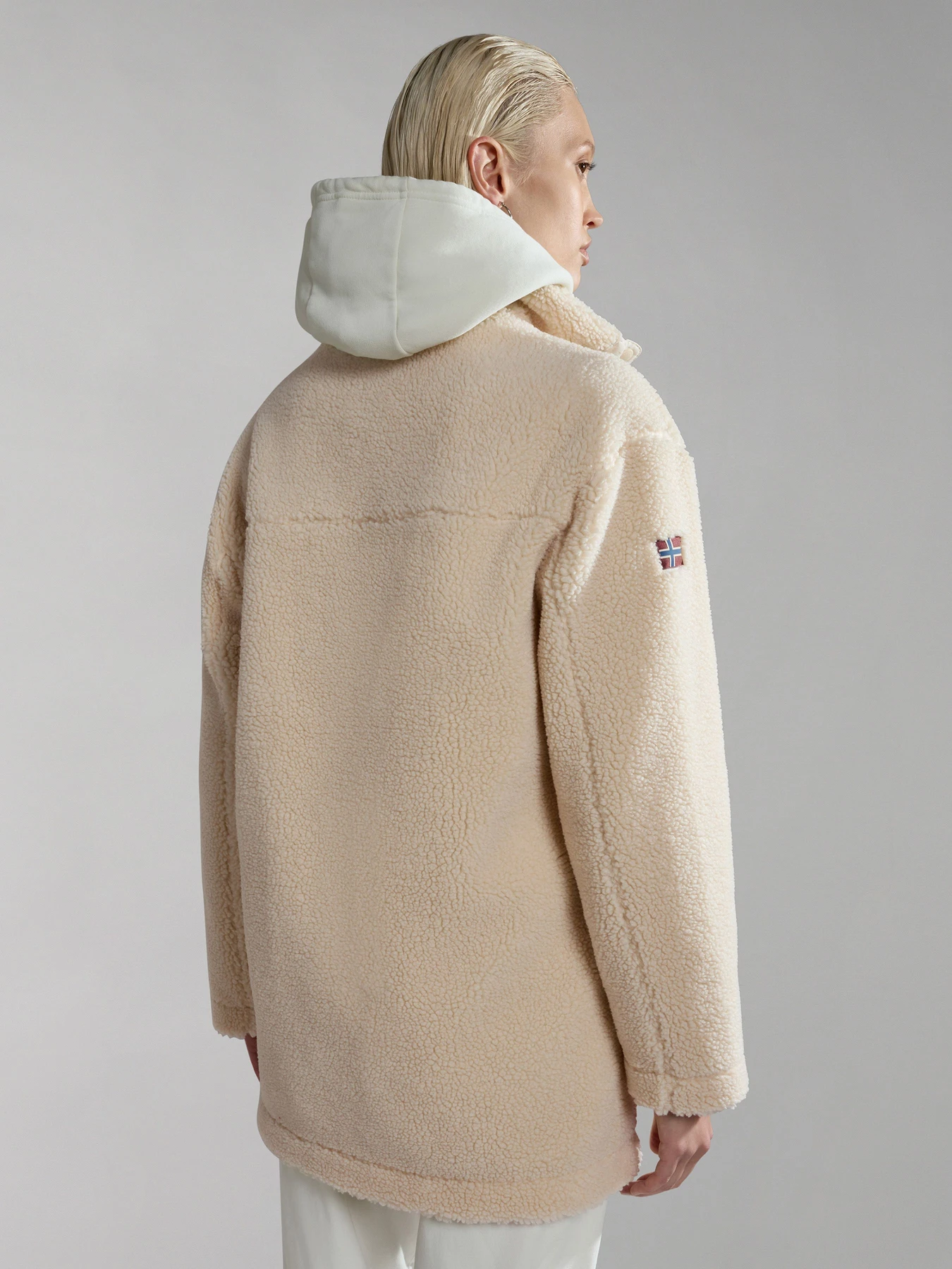 Пальто и плащи Napapijri Astrolabe Turtleneck Fleece модель NP0A4HBSNS51 Фото