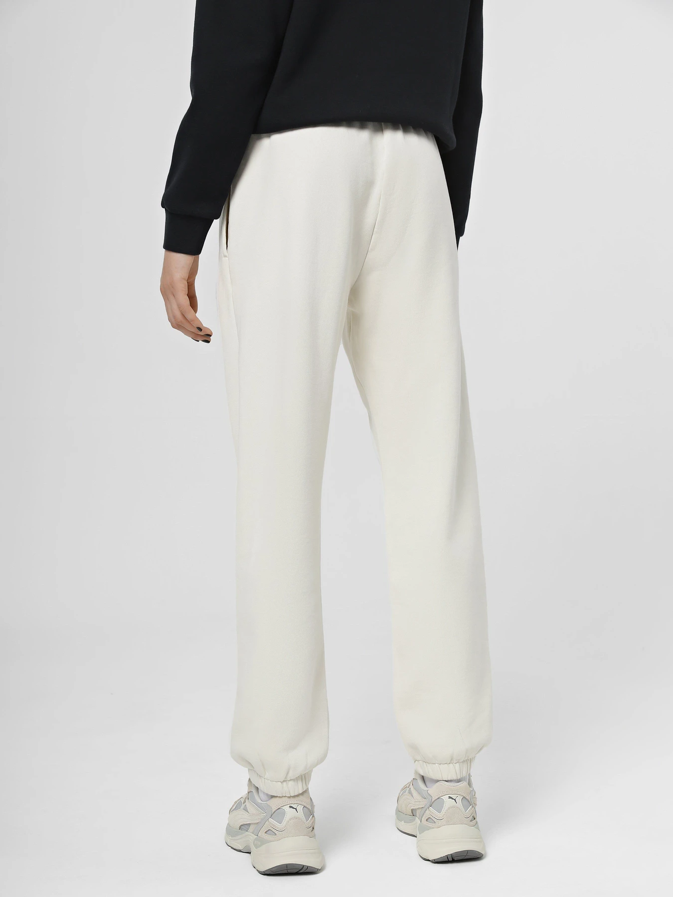 Брюки Napapijri Iaato Joggers модель NP0A4HD8N1A1 Брюки Napapijri Iaato Joggers модель NP0A4HD8N1A1 Фото