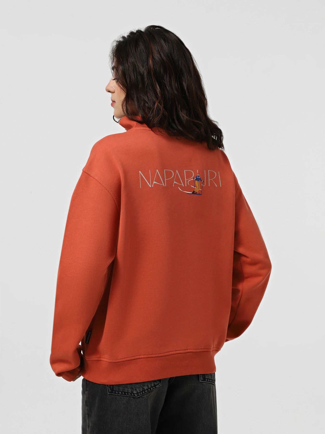 Худи и свитшоты Napapijri B-Bise Hz модель NP0A4HYVR1B1 Худи и свитшоты Napapijri B-Bise Hz модель NP0A4HYVR1B1 Фото