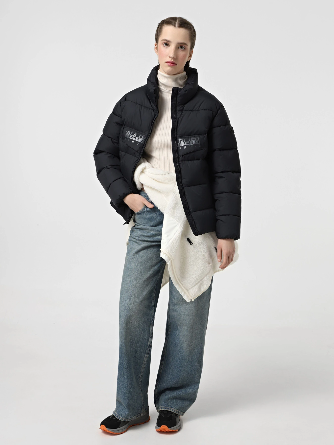 Куртки и дубленки Napapijri Rf Puffer Open модель NP0A4HYX0411 Куртки и дубленки Napapijri Rf Puffer Open модель NP0A4HYX0411 Фото