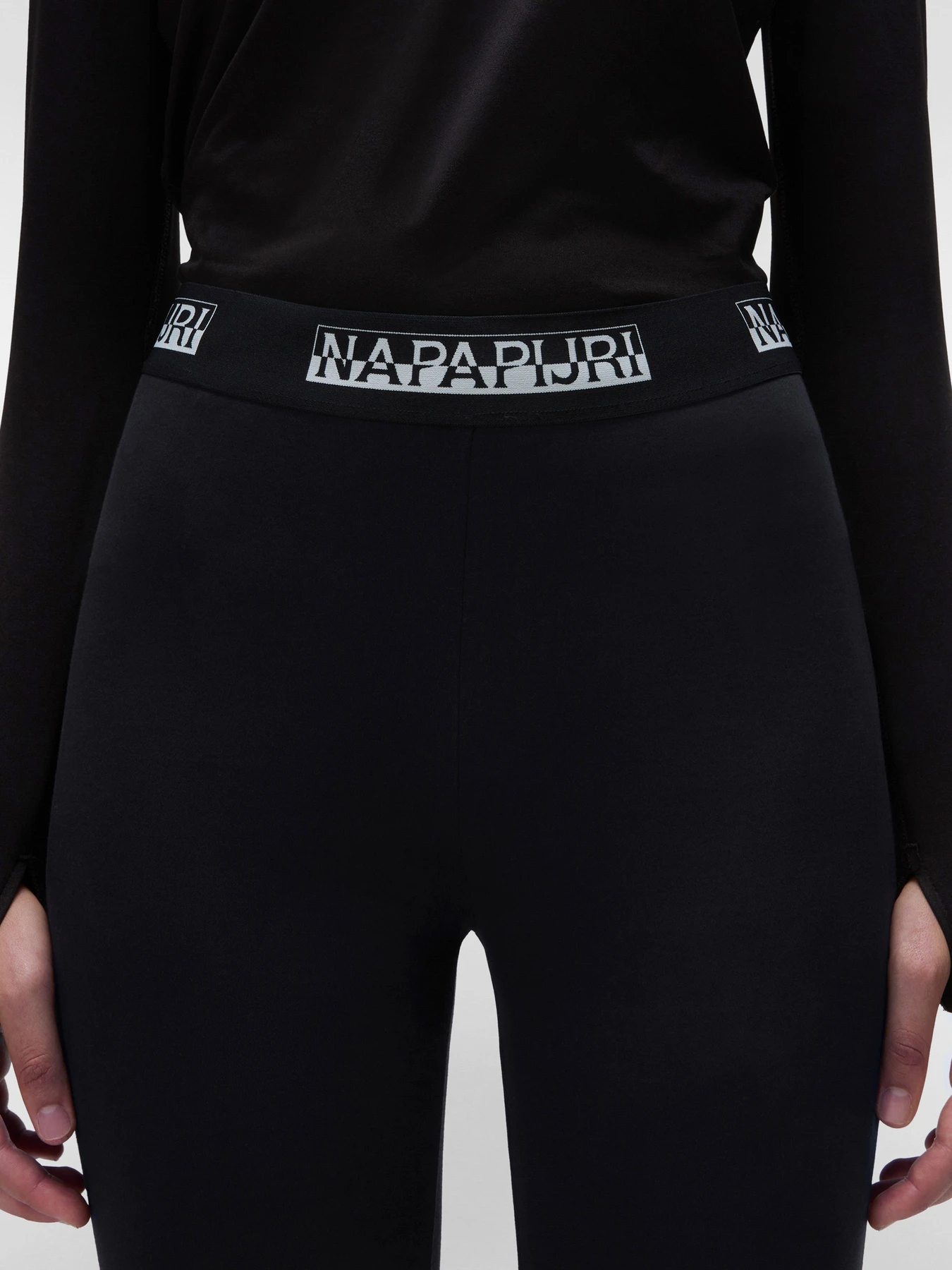 Штани Napapijri M-Suze Leggings модель NP0A4HZ70411 Штани Napapijri M-Suze Leggings модель NP0A4HZ70411 Фото