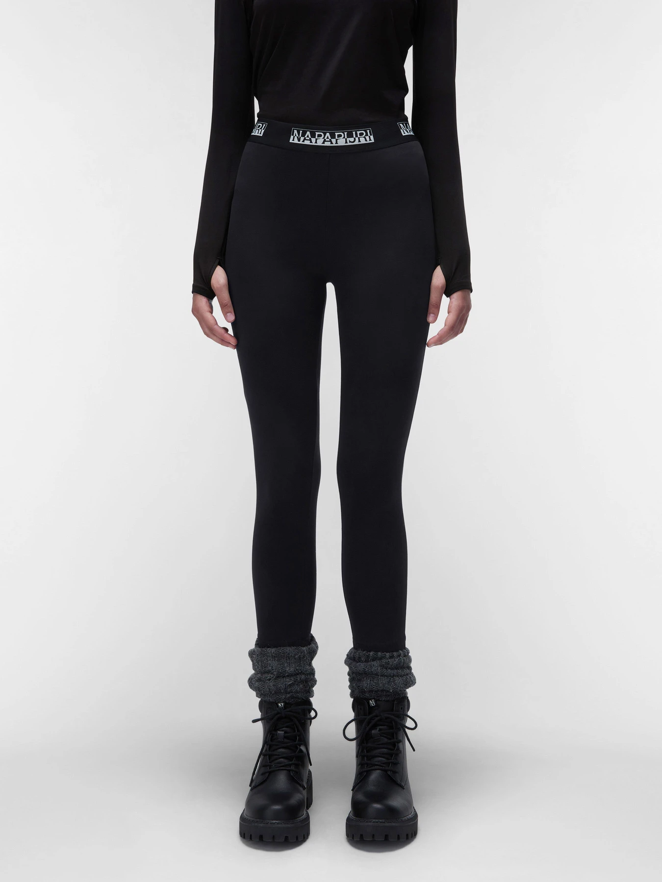 Штани Napapijri M-Suze Leggings модель NP0A4HZ70411 Штани Napapijri M-Suze Leggings модель NP0A4HZ70411 Фото