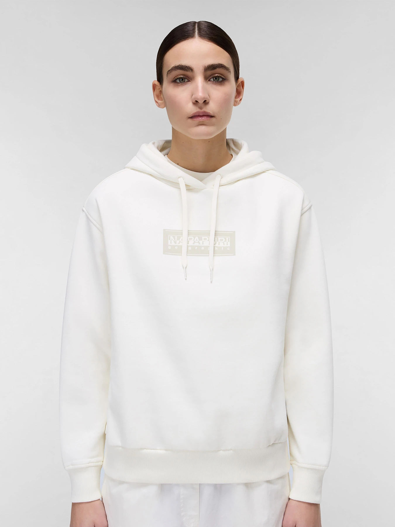 Худи и свитшоты Napapijri Box Logo модель NP0A4HYQ2061 Худи и свитшоты Napapijri Box Logo модель NP0A4HYQ2061 Фото