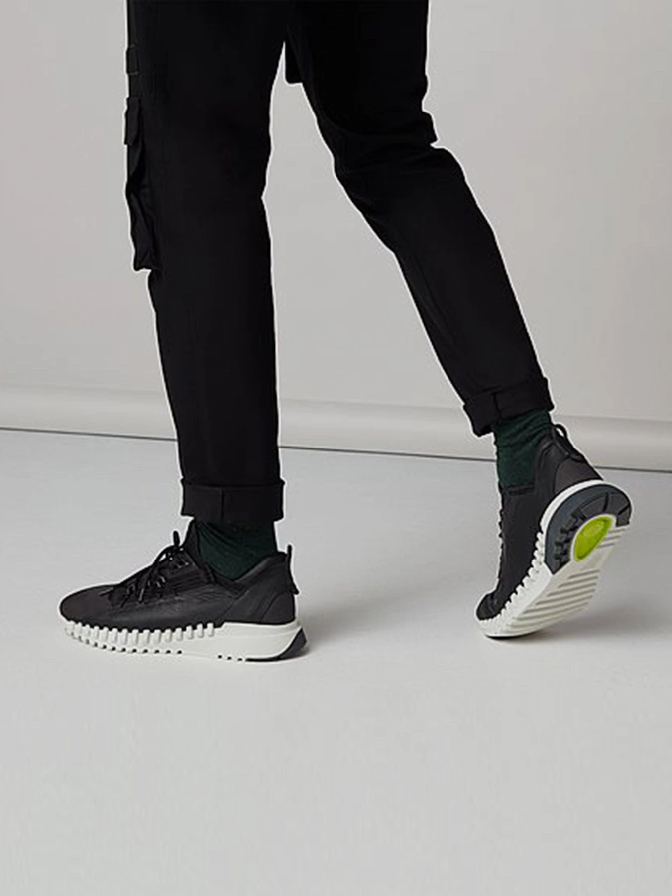 Кроссовки ECCO Zipflex модель 80373456327 Фото