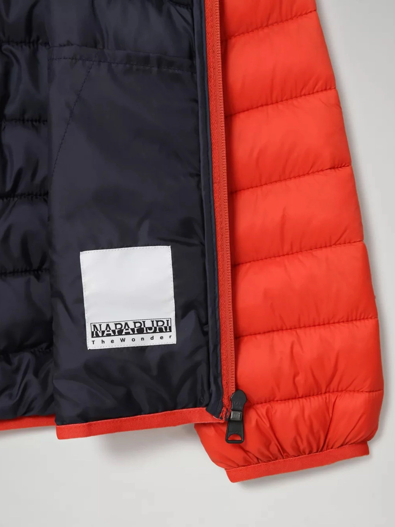 Куртки и дубленки Napapijri Aerons Hood модель NP0A4EPMAA51 Фото