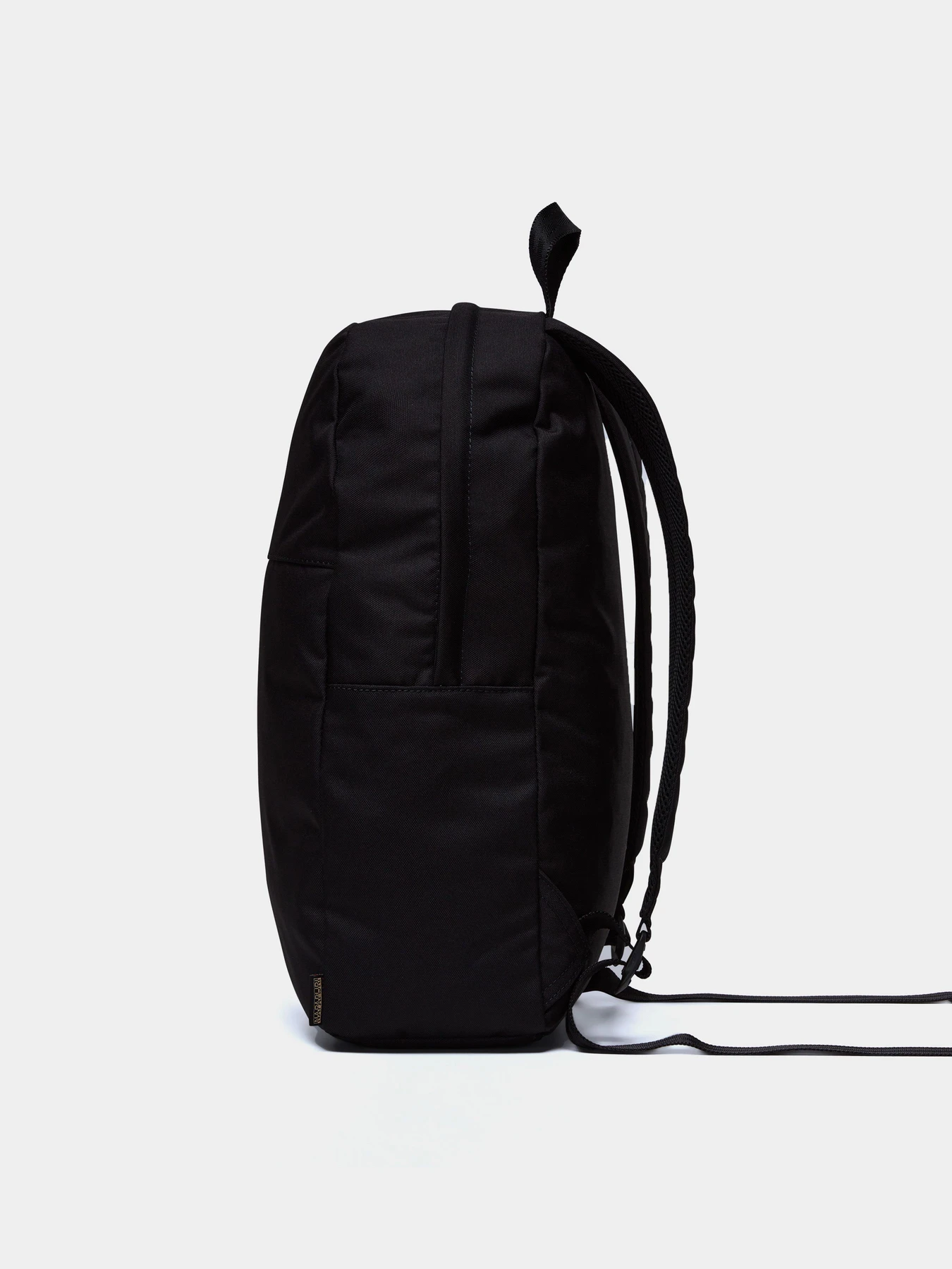 Рюкзаки Napapijri Cala 19L модель NP0A4IG99411 Рюкзаки Napapijri Cala 19L модель NP0A4IG99411 Фото