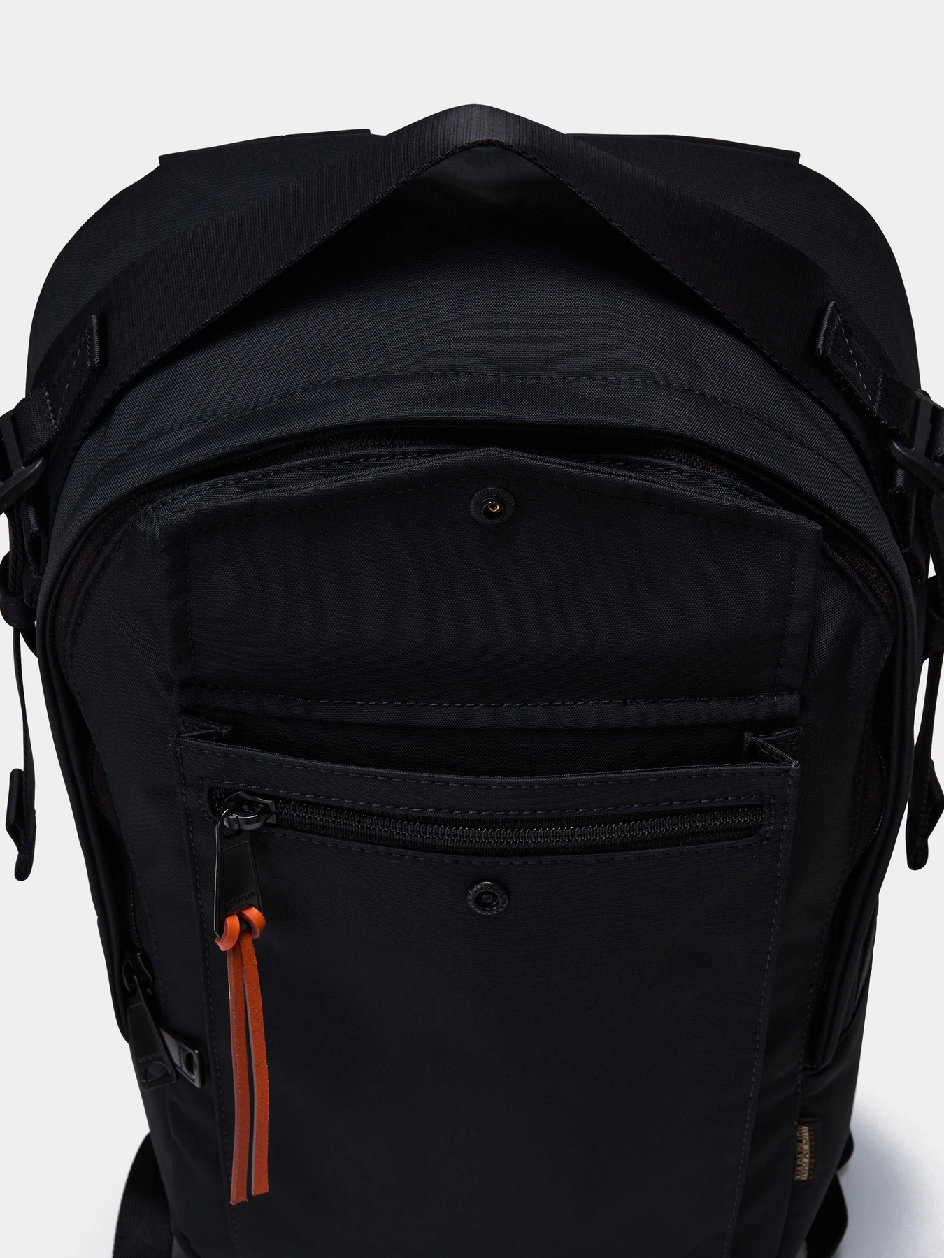 Рюкзаки Napapijri Brume 12L модель NP0A4IMP9411 Рюкзаки Napapijri Brume 12L модель NP0A4IMP9411 Фото
