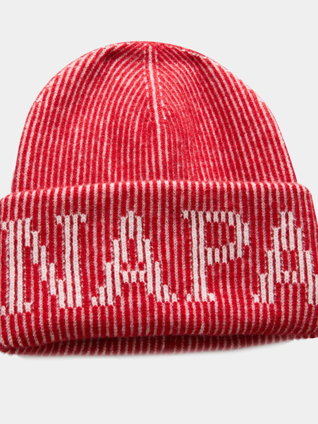Шапки и кепки Napapijri F-IWA BEANIE HAUTE RED R1F модель NP0A8BAHR1F1 Шапки и кепки Napapijri F-IWA BEANIE HAUTE RED R1F модель NP0A8BAHR1F1 Фото