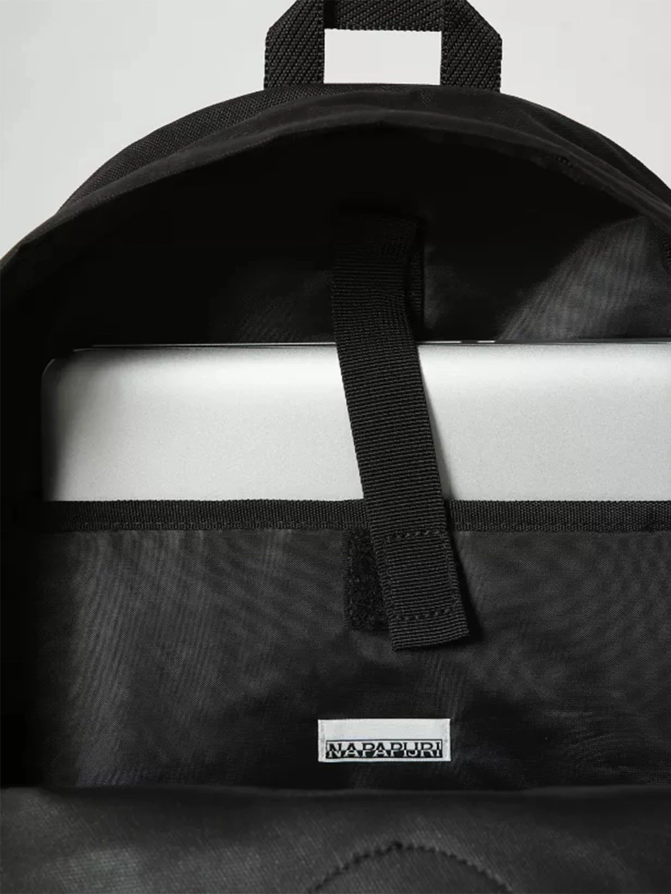Рюкзаки Napapijri Voyage Laptop модель NP0A4EU20411 Фото