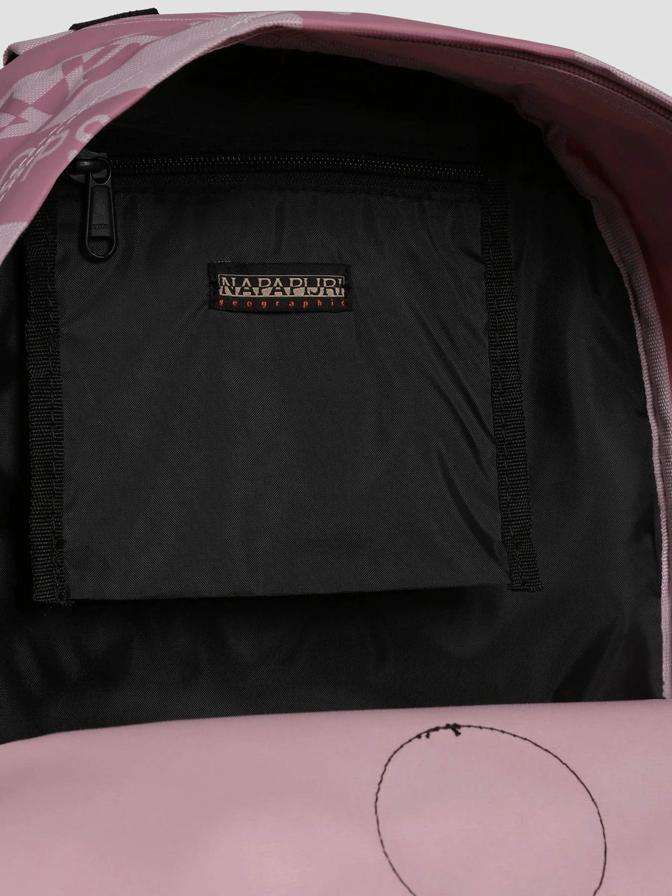 Рюкзаки Napapijri HAPPY DAYPACK 4 модель NP0A4GQSP891 Рюкзаки Napapijri HAPPY DAYPACK 4 модель NP0A4GQSP891 Фото