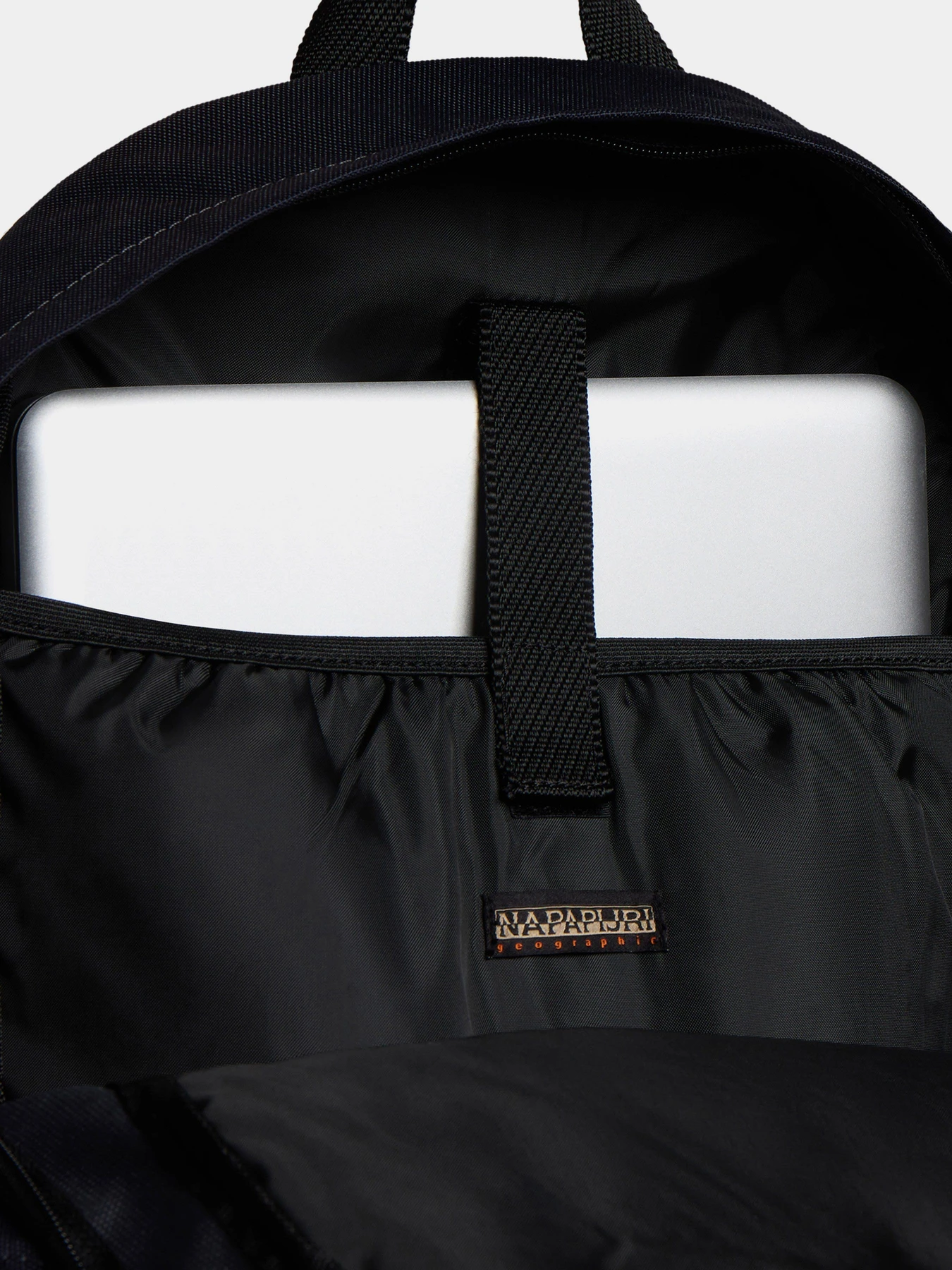 Рюкзаки Napapijri Voyage Backpack модель NP0A4HBD1761 Рюкзаки Napapijri Voyage Backpack модель NP0A4HBD1761 Фото