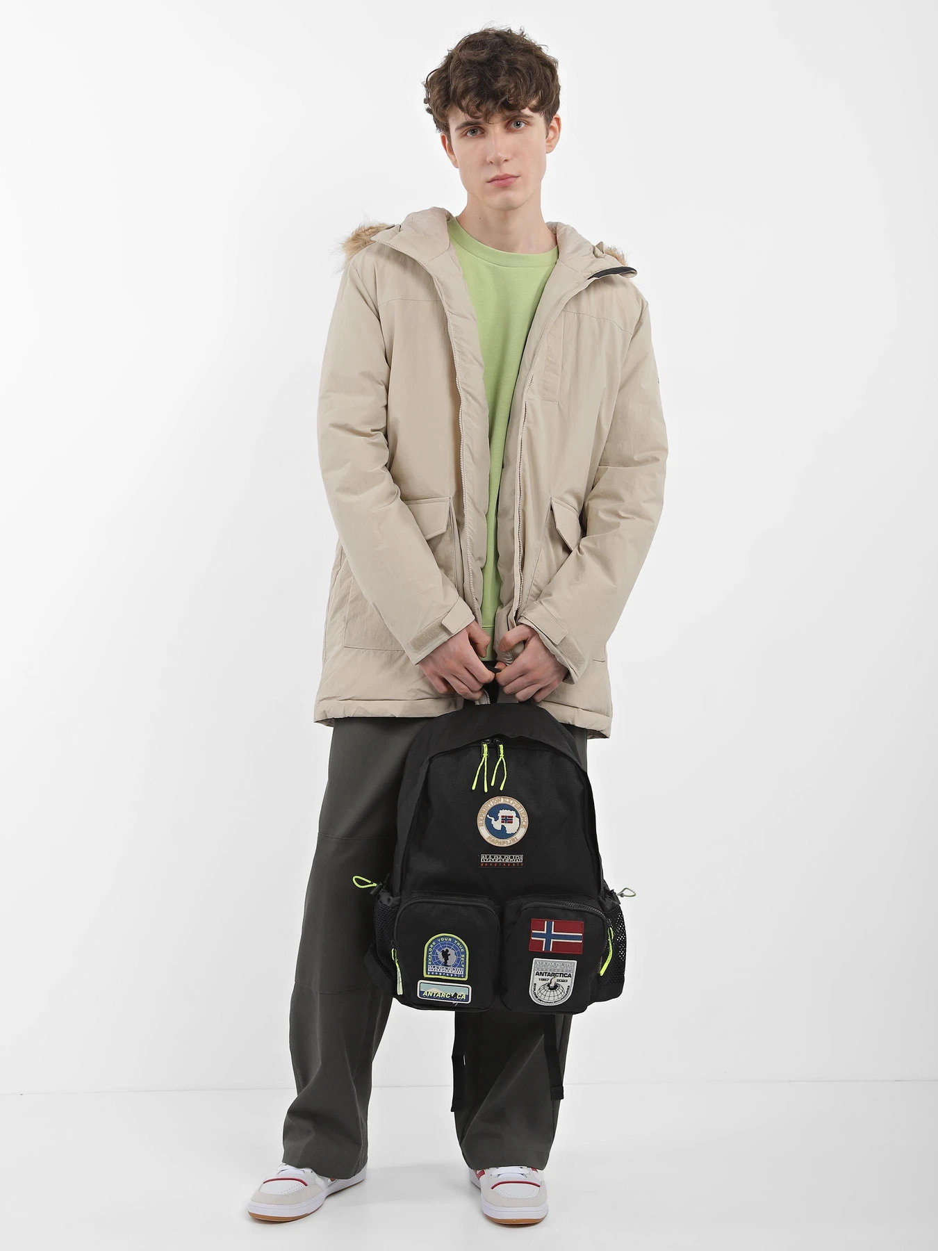 Рюкзаки Napapijri Ohrid Backpack модель NP0A4HBF0411 Рюкзаки Napapijri Ohrid Backpack модель NP0A4HBF0411 Фото