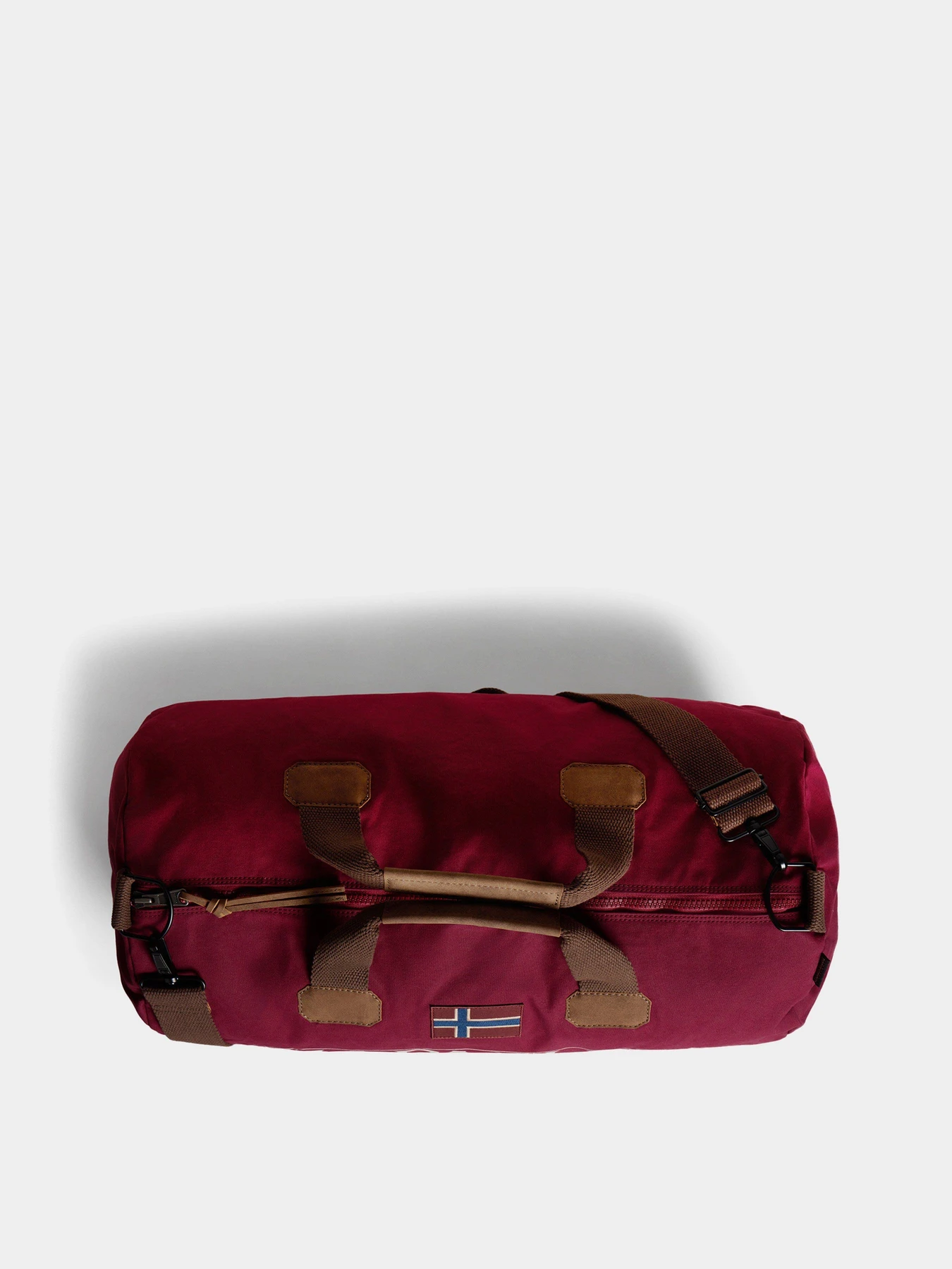 Сумки Napapijri Bering Duffle модель NP0A4GGMR541 Сумки Napapijri Bering Duffle модель NP0A4GGMR541 Фото