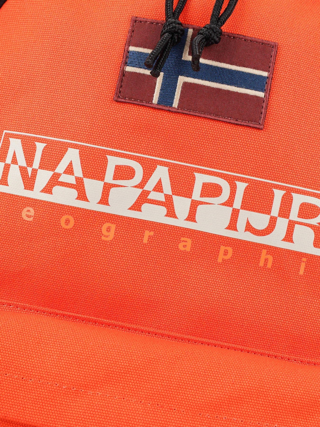 Рюкзаки Napapijri Hering Dp 20,8L модель NP0A4G99A631 Рюкзаки Napapijri Hering Dp 20,8L модель NP0A4G99A631 Фото